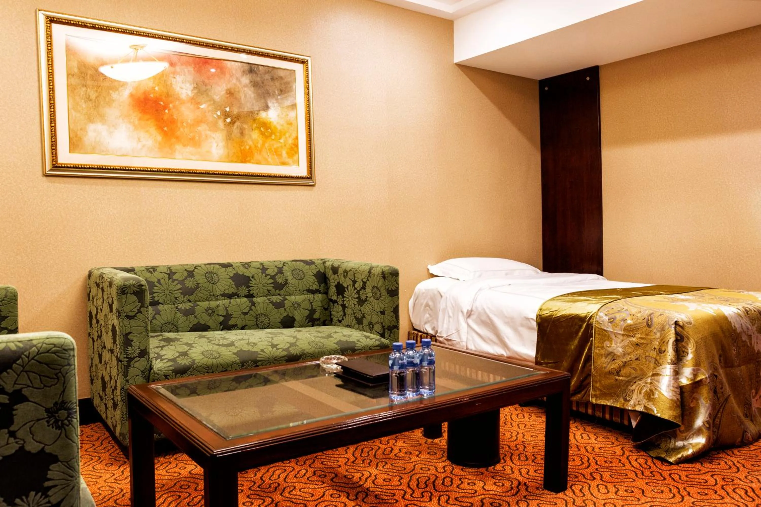 Golden Gulf Hotel Yantai