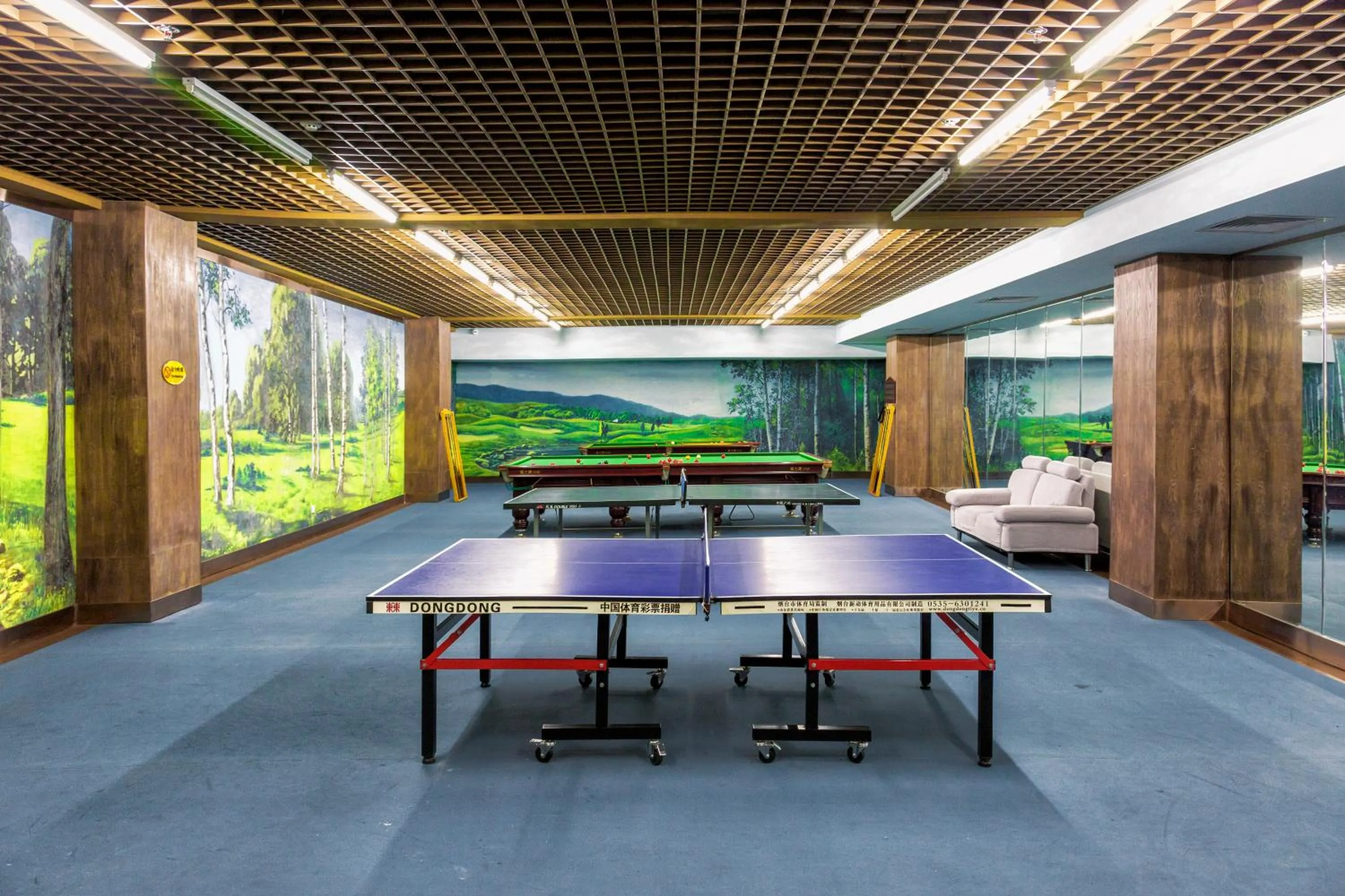 Table Tennis in Golden Gulf Hotel Yantai