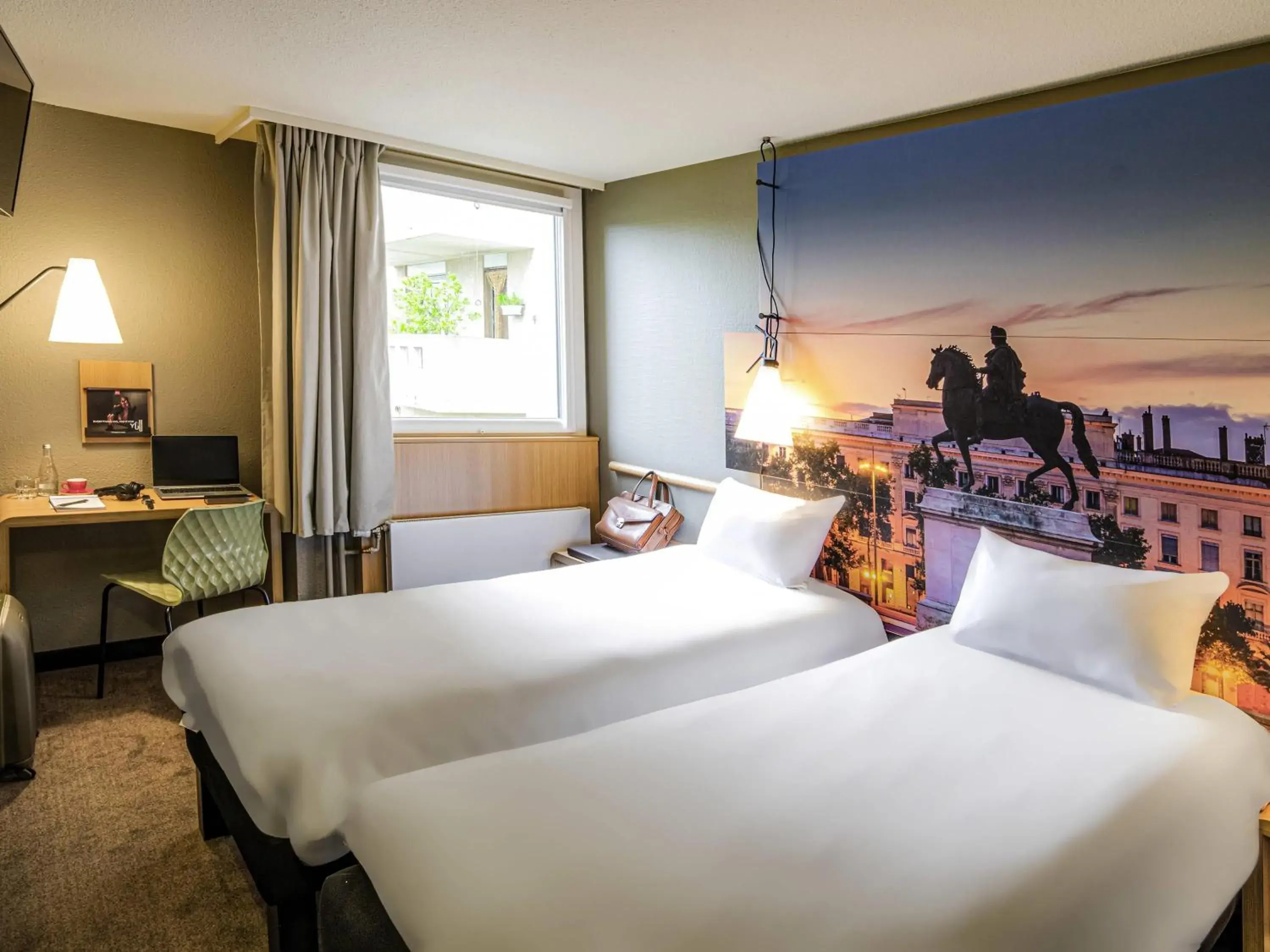 Standard Room with 2 Single Beds in ibis Lyon Gerland Merieux Standard Room with 2 Single Beds in ibis Lyon Gerland Merieux