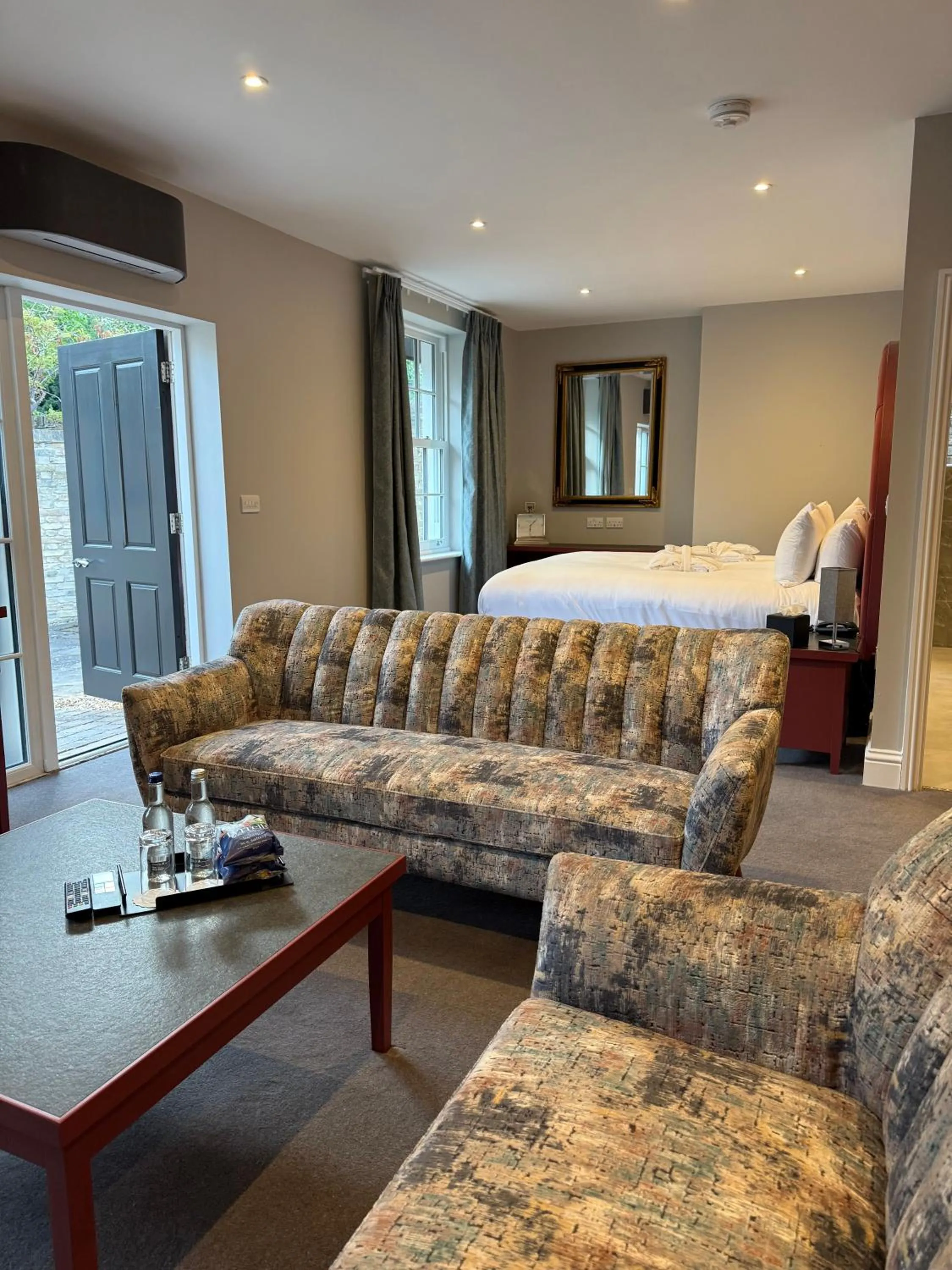 Living room in Poets House