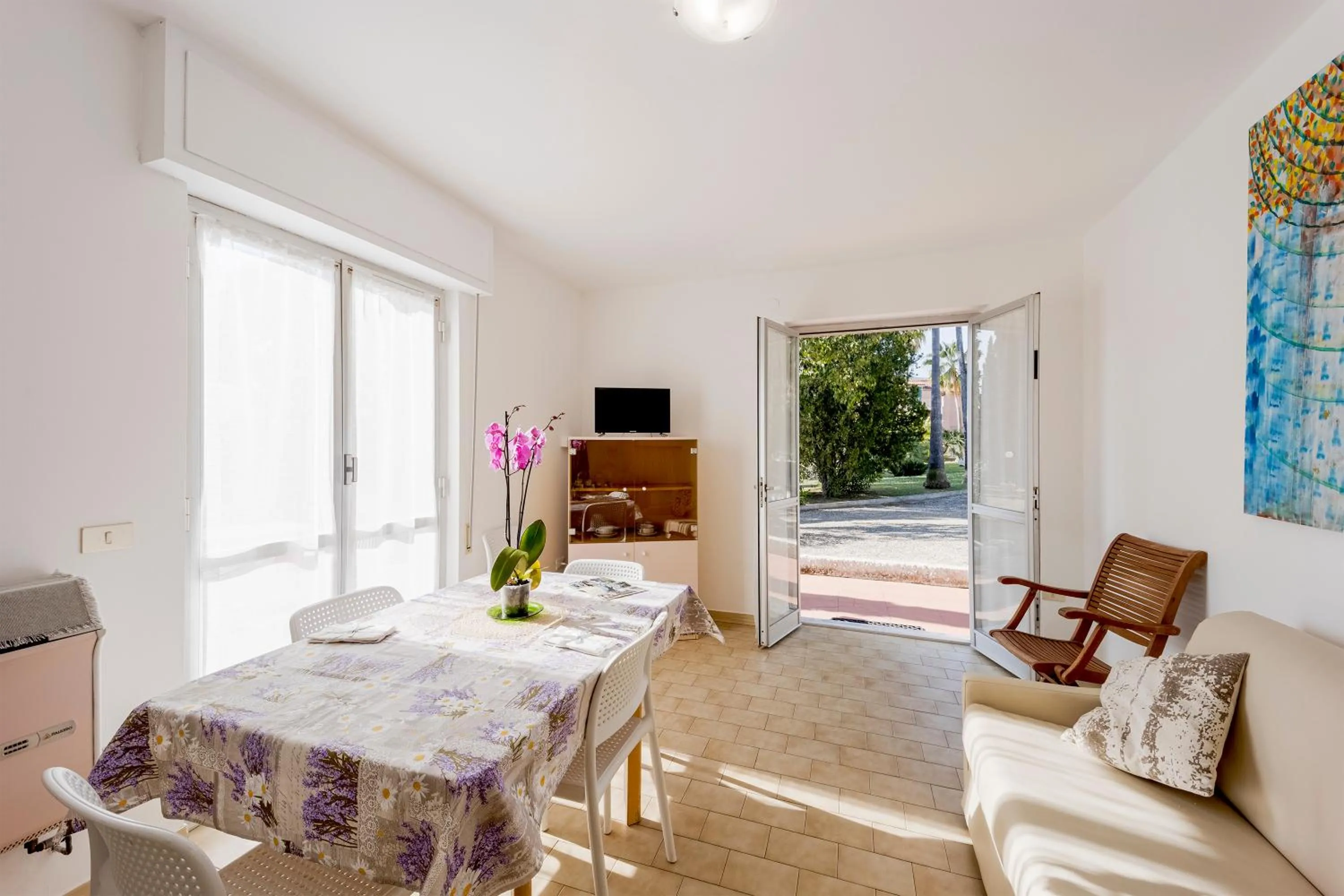 Living room in Loano Apartment Pool & Garden
