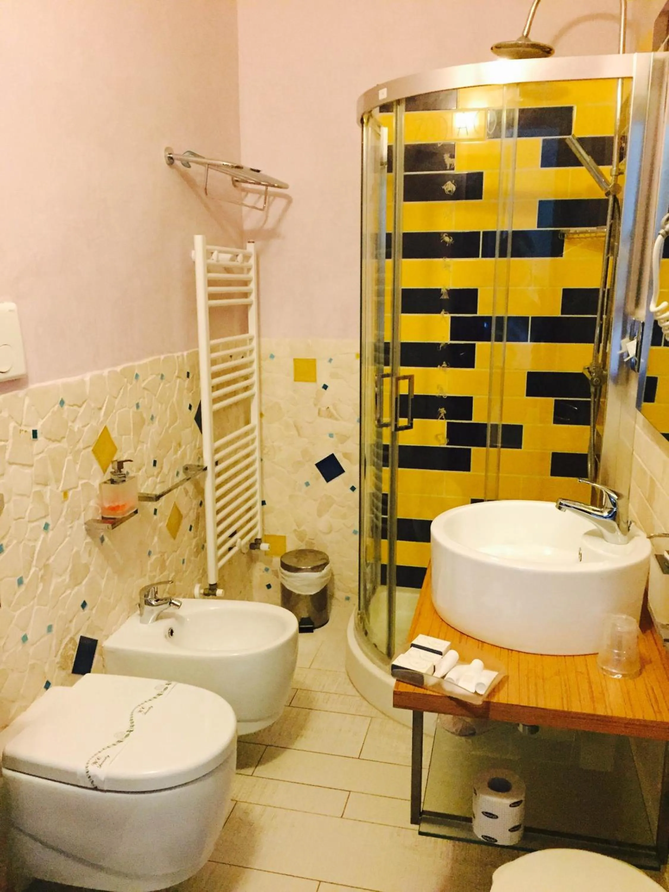 Bathroom in Hotel Zodiaco