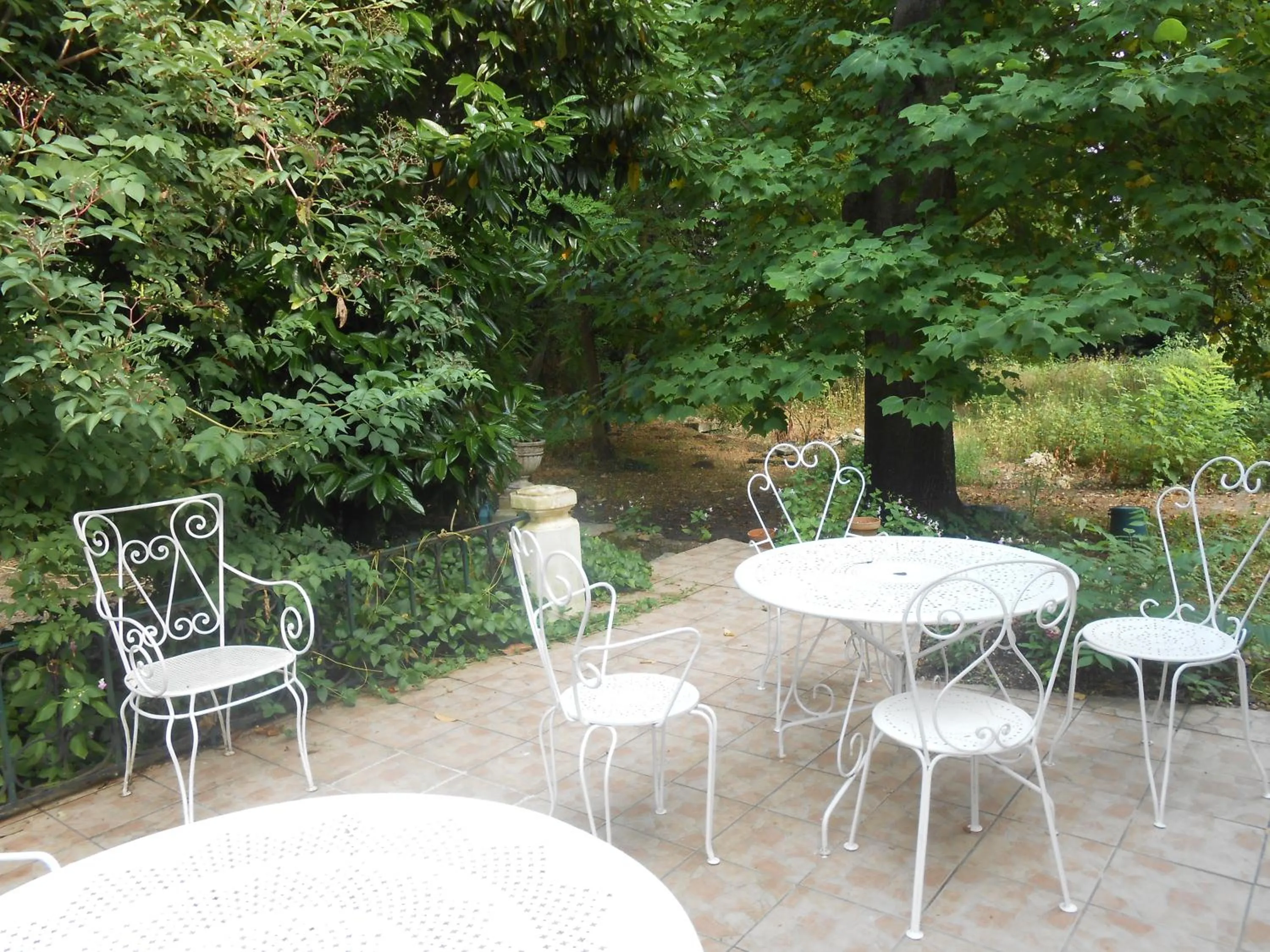 Patio in Clos du Bois Brard B&B