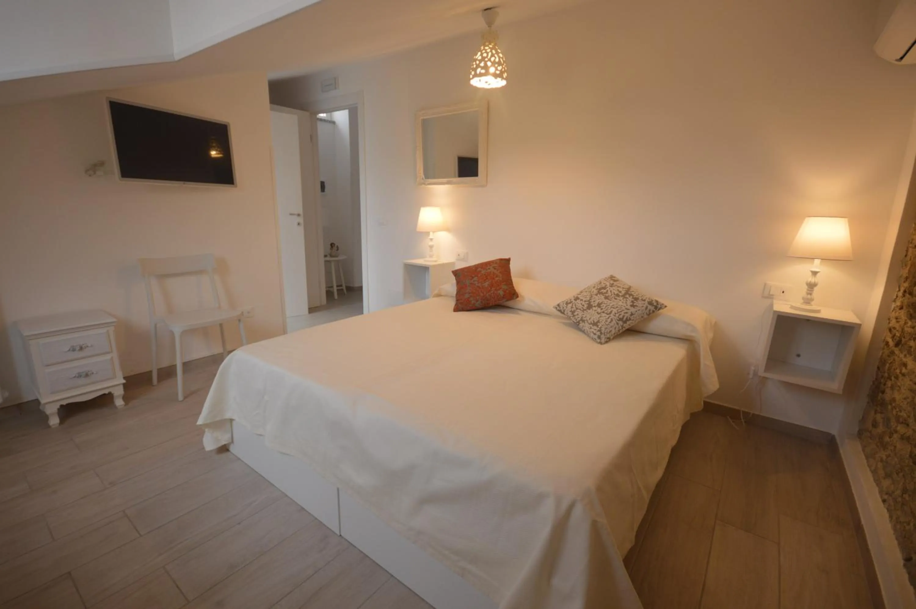 Photo of the whole room in B&B Tra Cielo e Mare