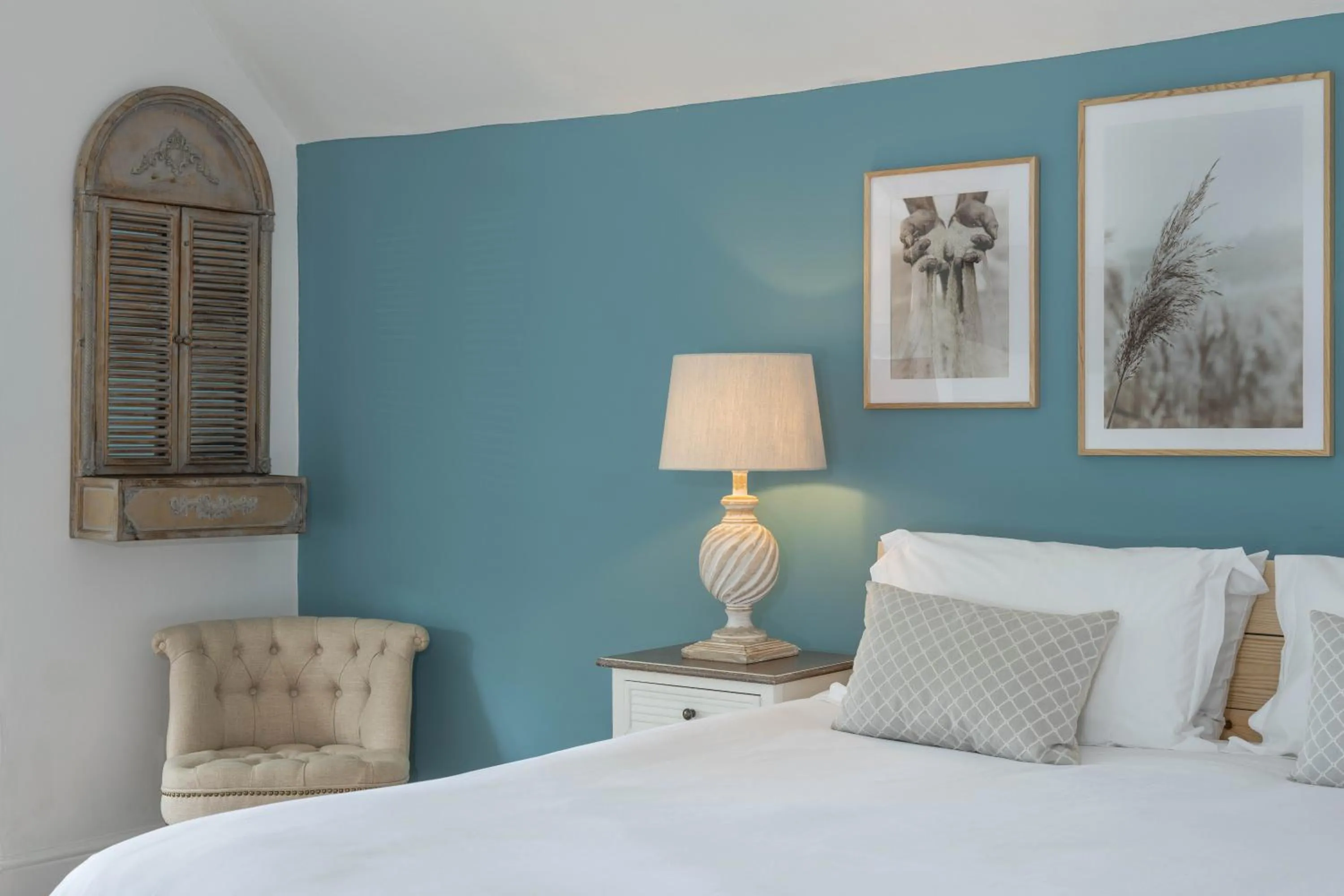 Bed in Limestone Hotel