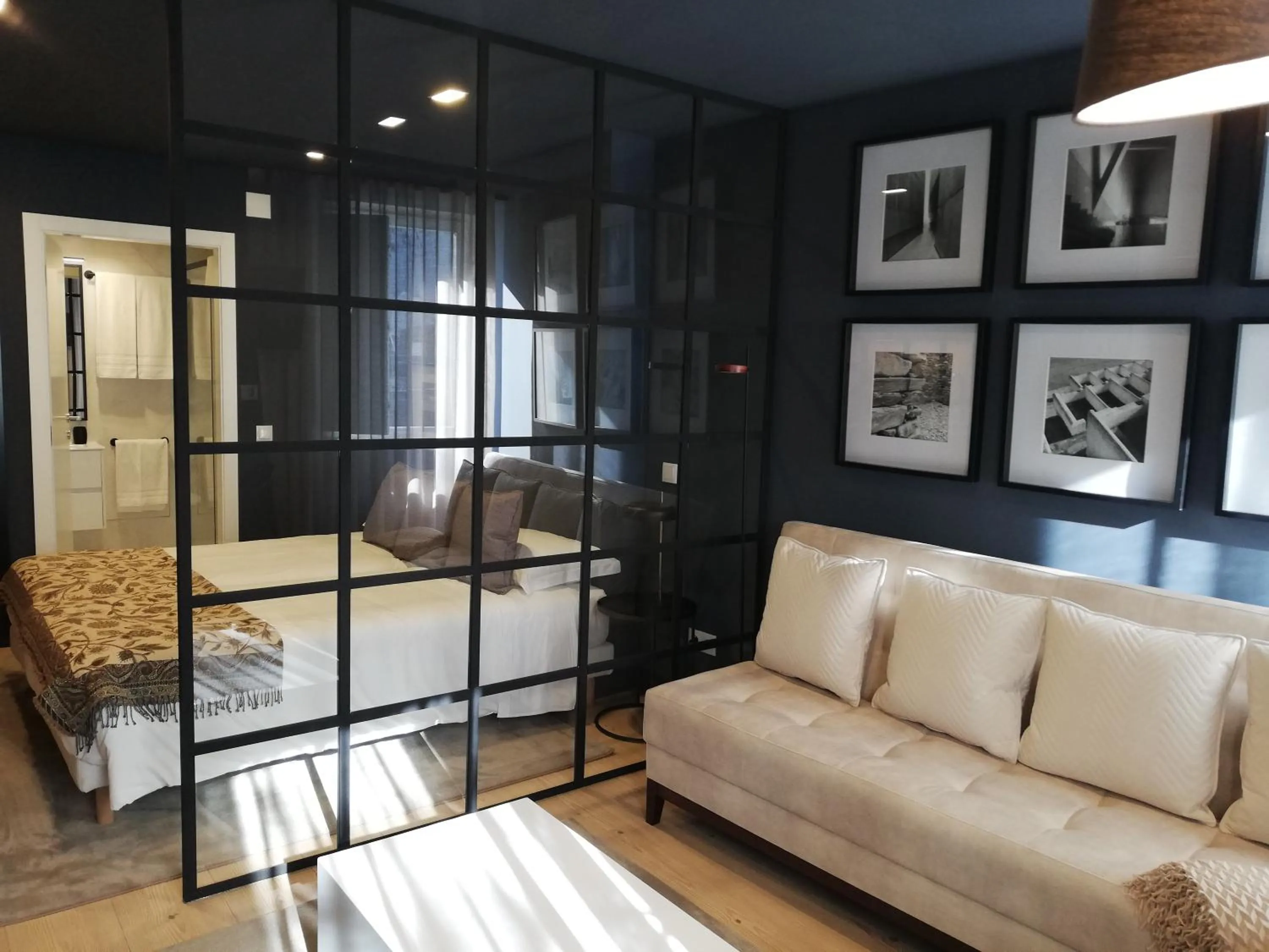 Kitchen or kitchenette, Bed in Villa Graça -Hostels and Apartments