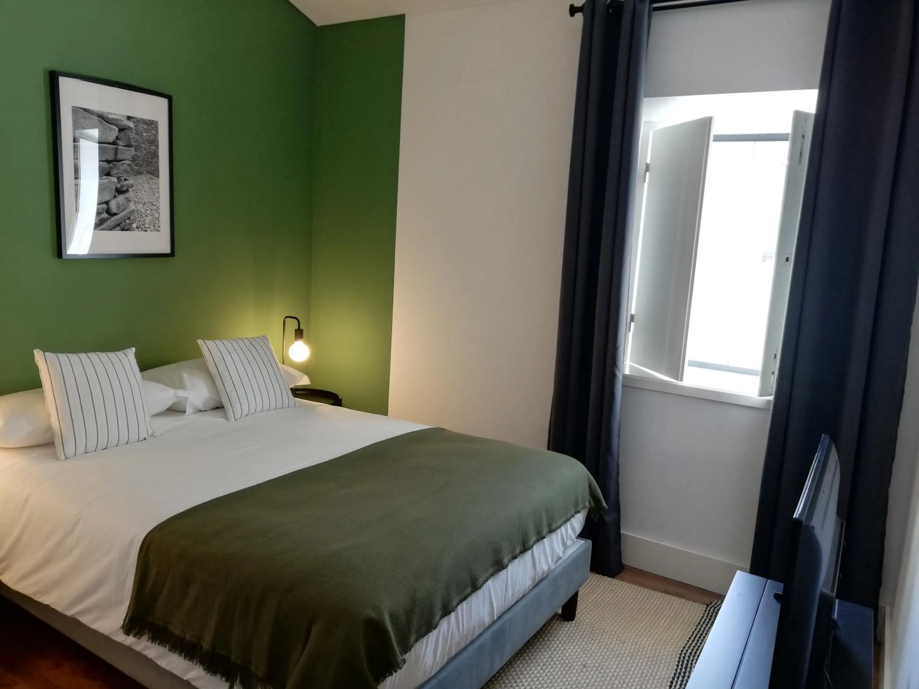 Bed in Villa Graça -Hostels and Apartments