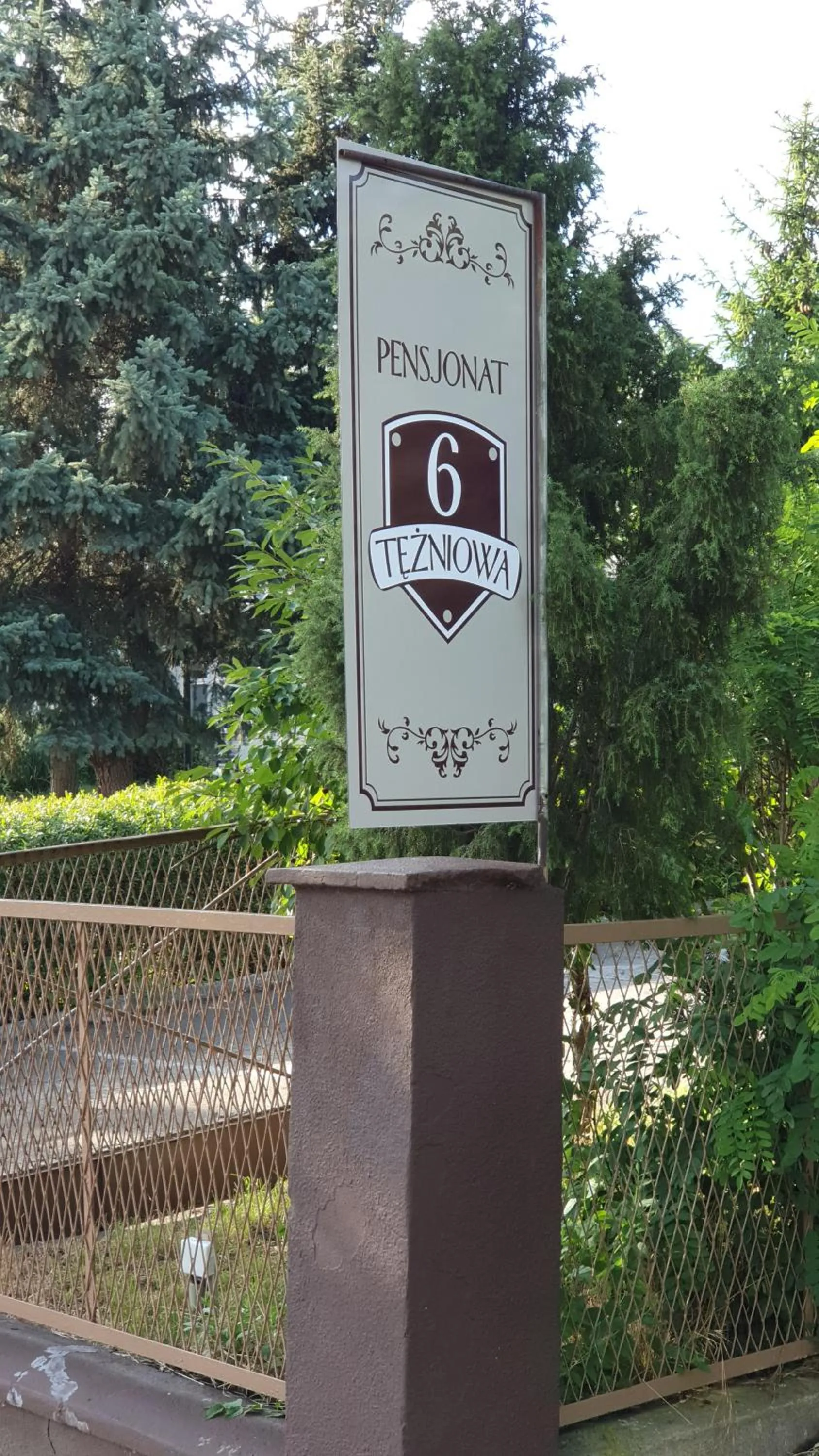 Pensjonat Tężniowa 6