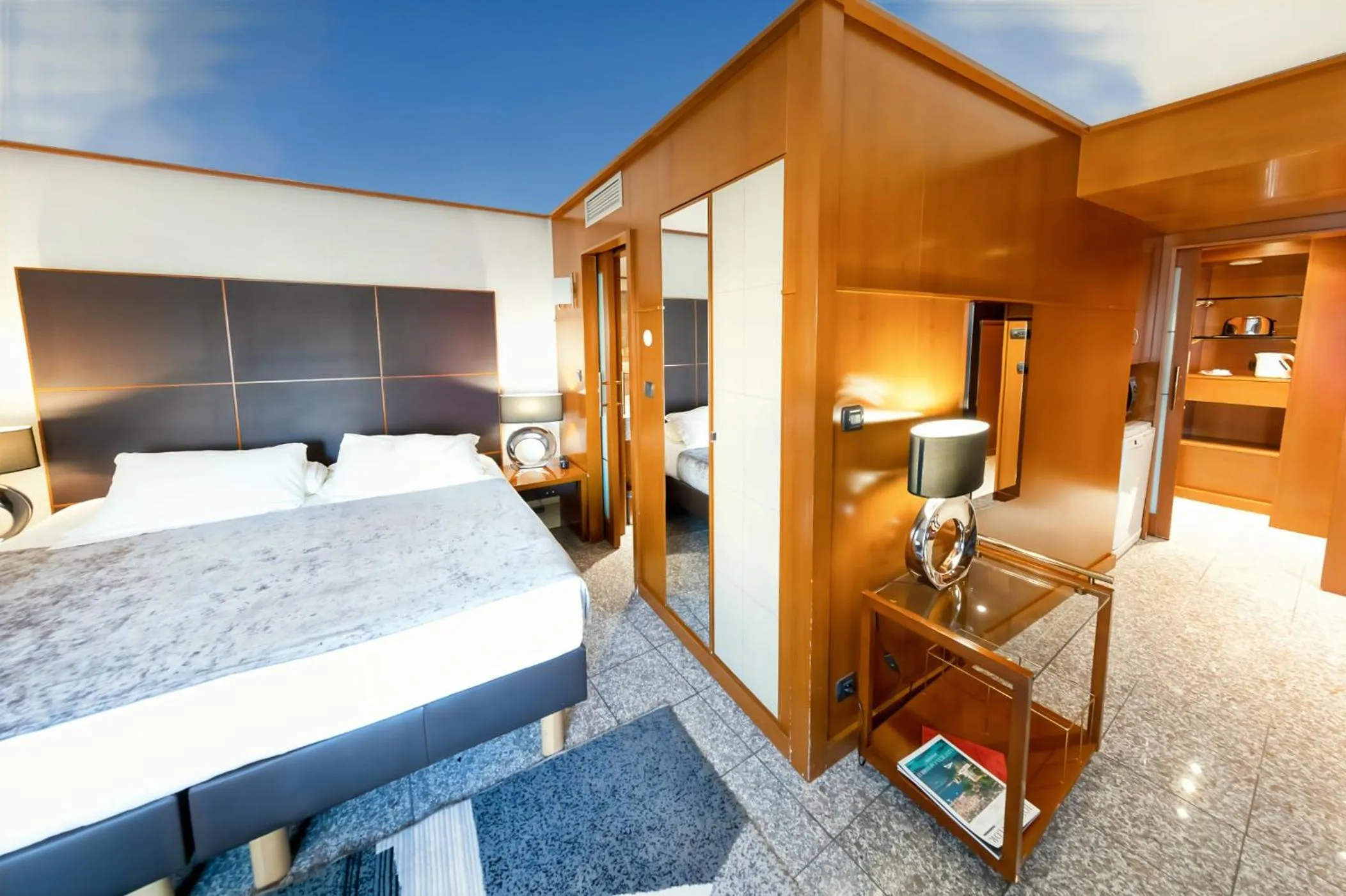 Photo of the whole room, Bed in Goldstar Apartments & Suites