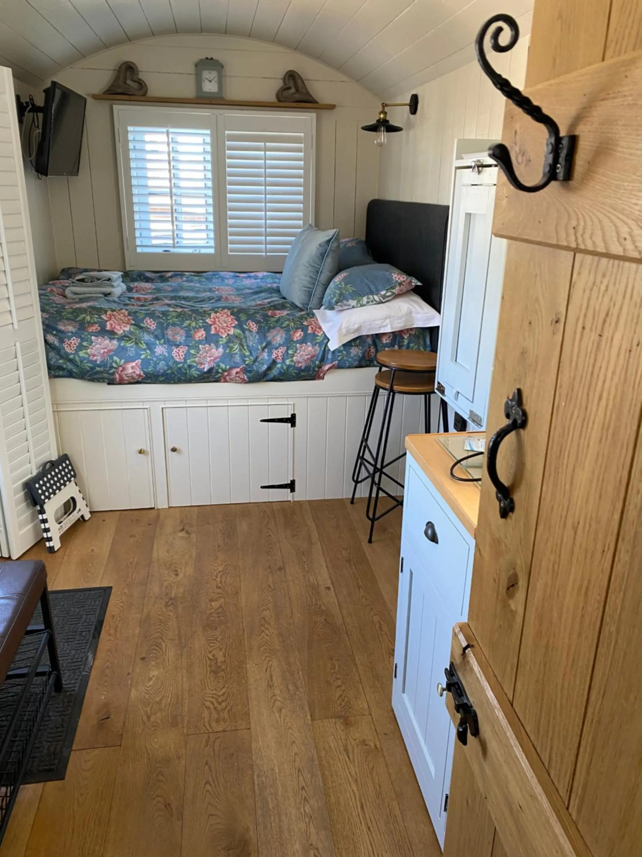 Bed in Downsfield Bed and Breakfast