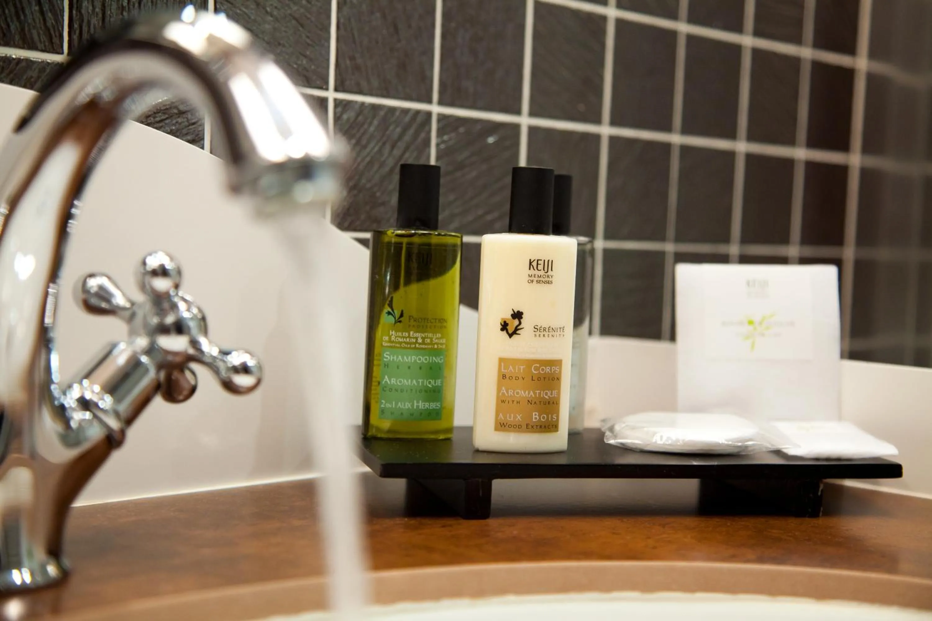 View (from property/room) in Hotel Fontaines du Luxembourg