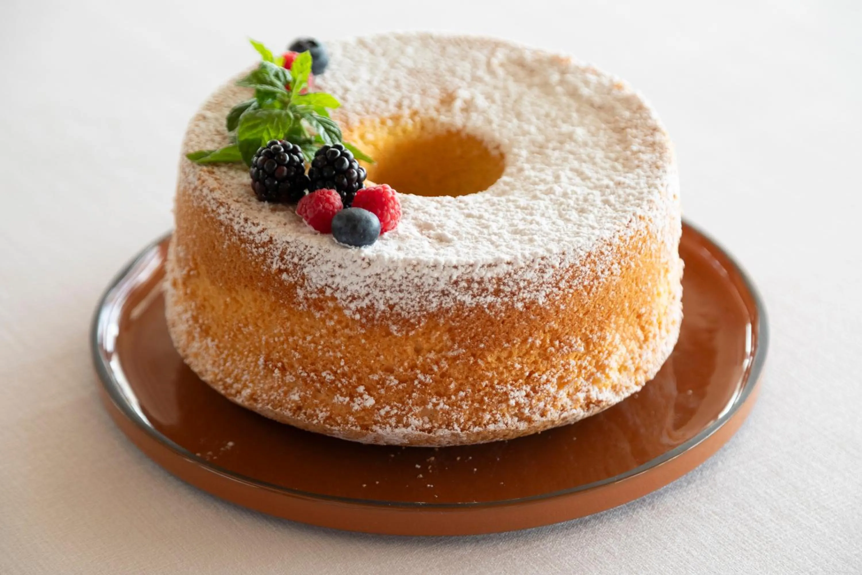 Restaurant/places to eat in Midenza Seaside & Nature Retreat