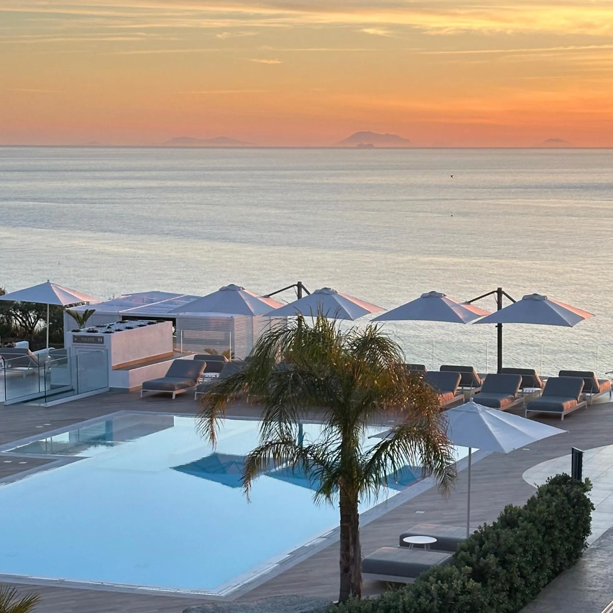 Swimming pool in Midenza Seaside & Nature Retreat