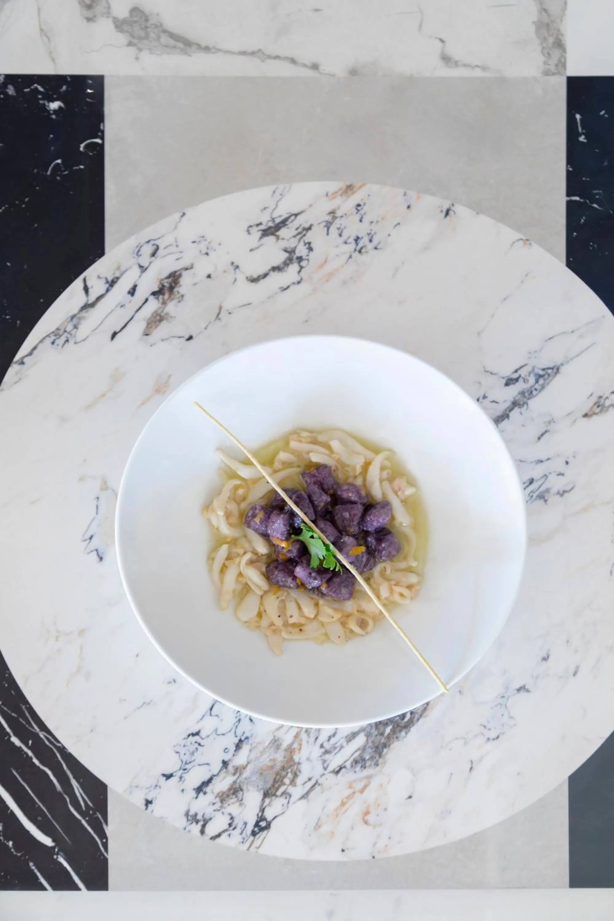 Restaurant/places to eat in Midenza Seaside & Nature Retreat