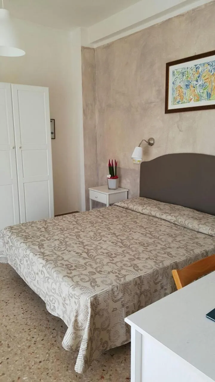 Bed in Hotel Marietta