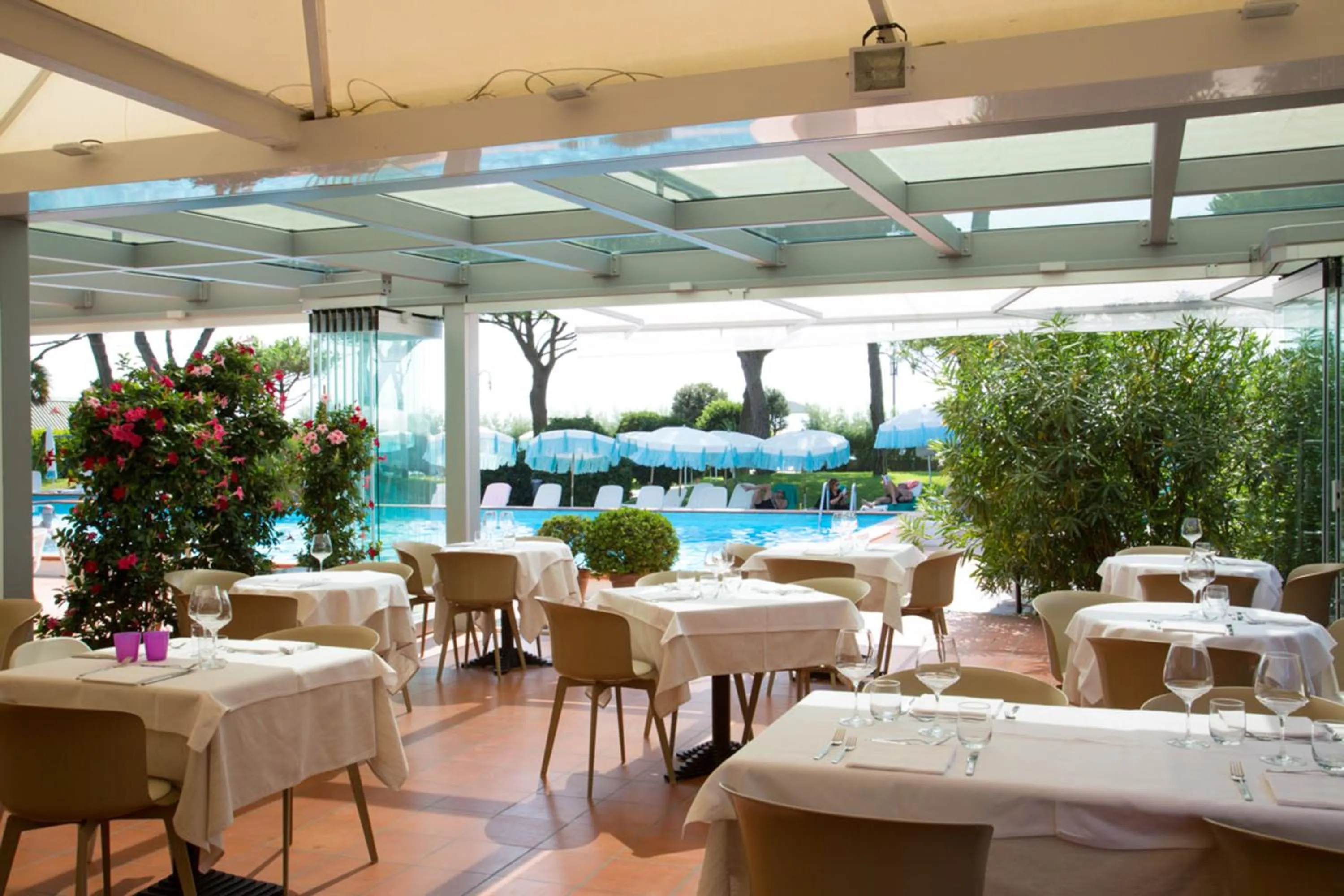 Restaurant/places to eat in Hotel Bauer & Sporting