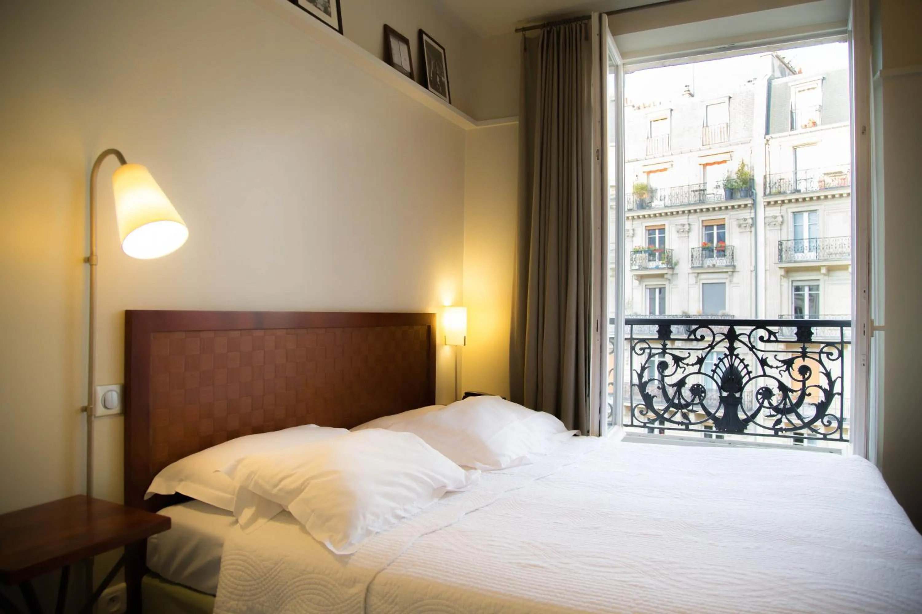 Bed in Hôtel Quartier Latin