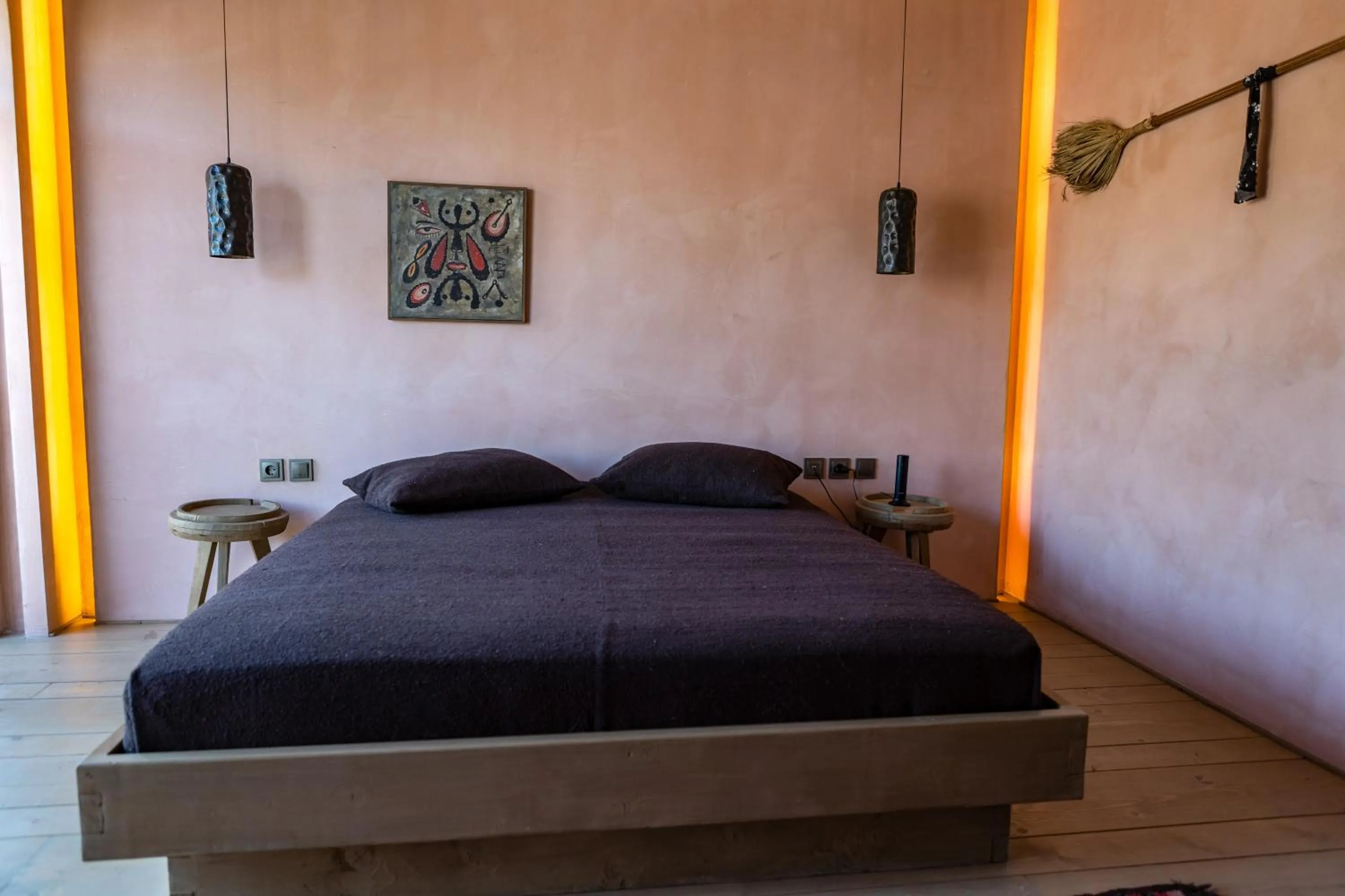 Bed in Life Gallery Hotel & Spa