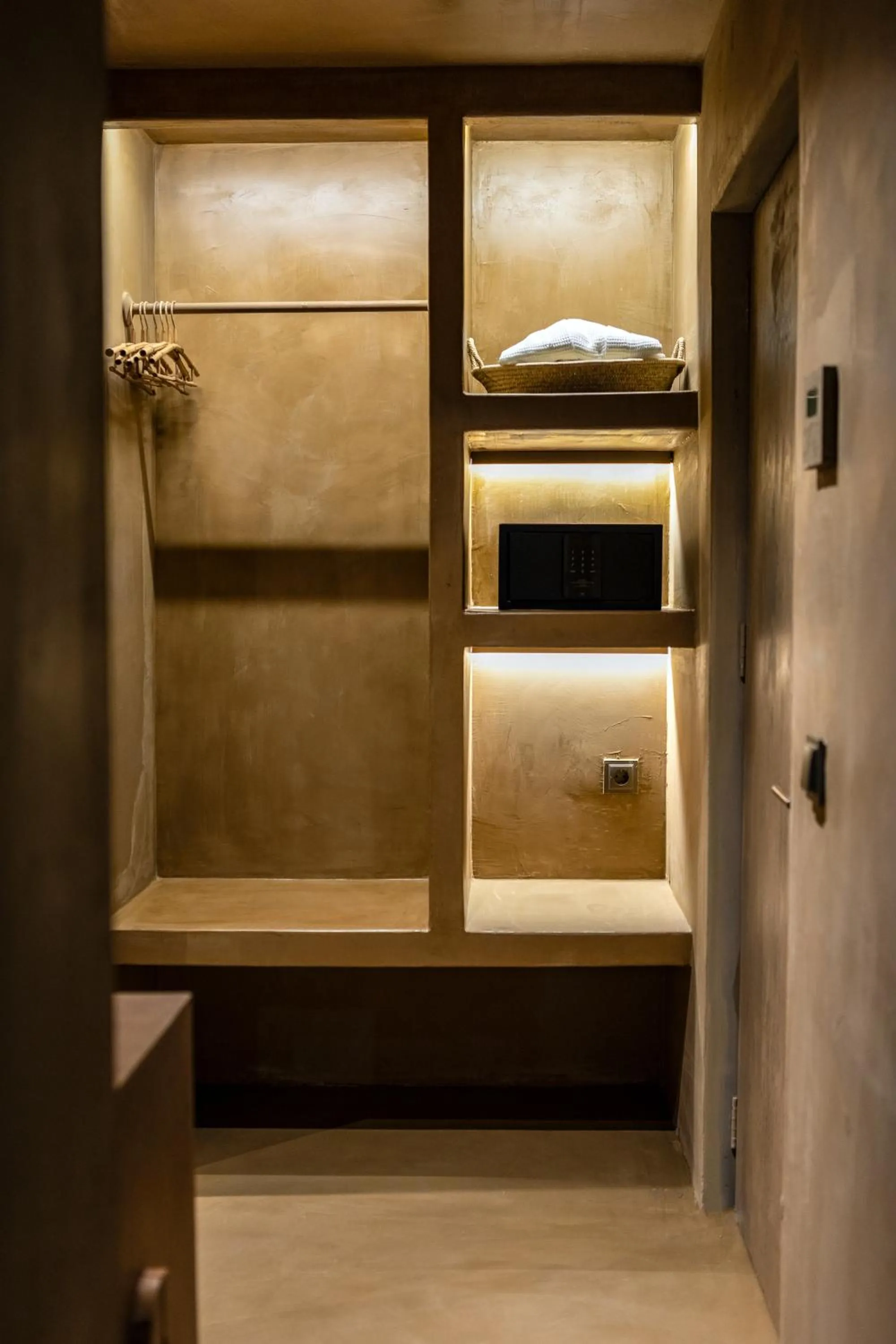 safe in Life Gallery Hotel & Spa