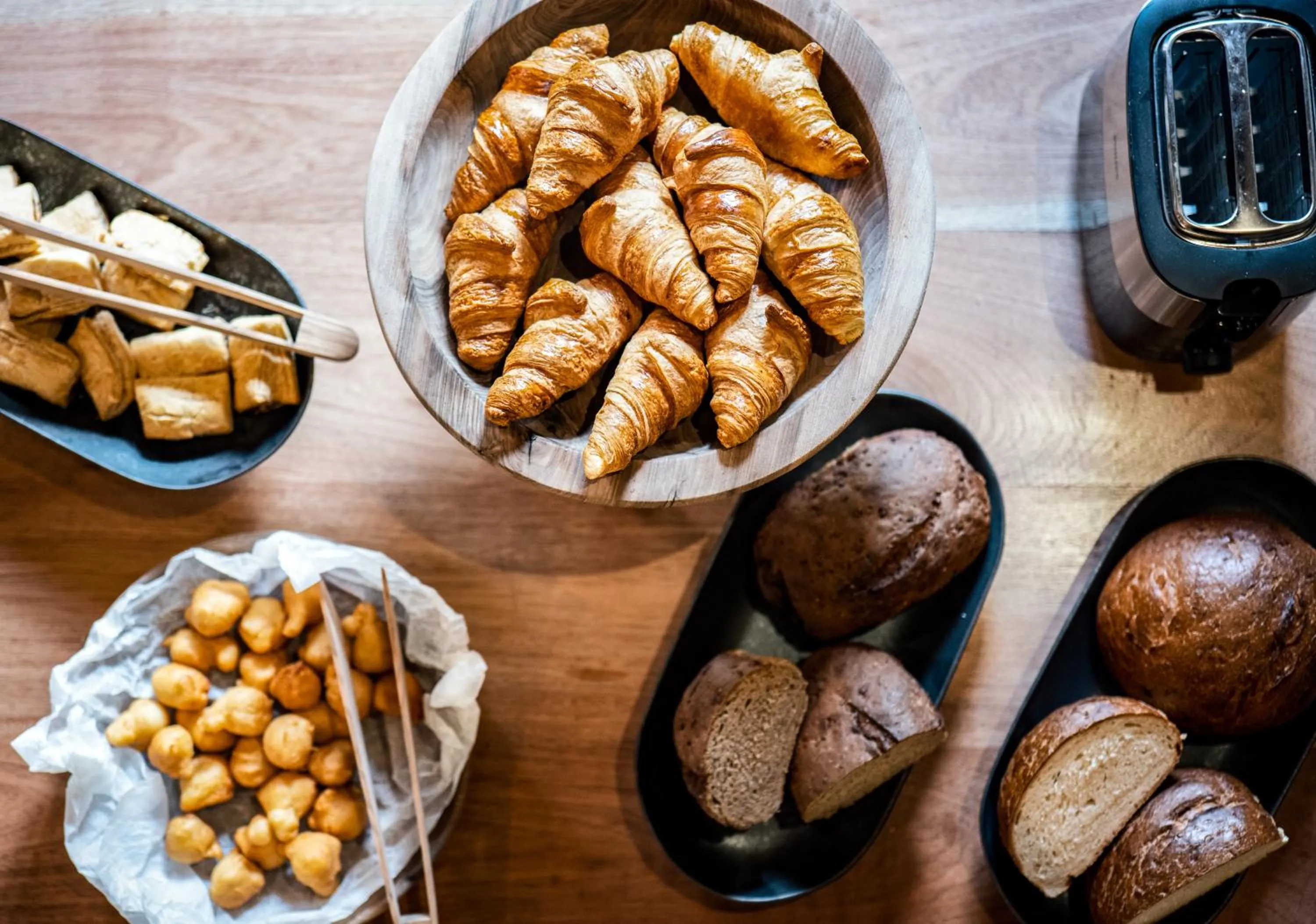 Breakfast in Life Gallery Hotel & Spa