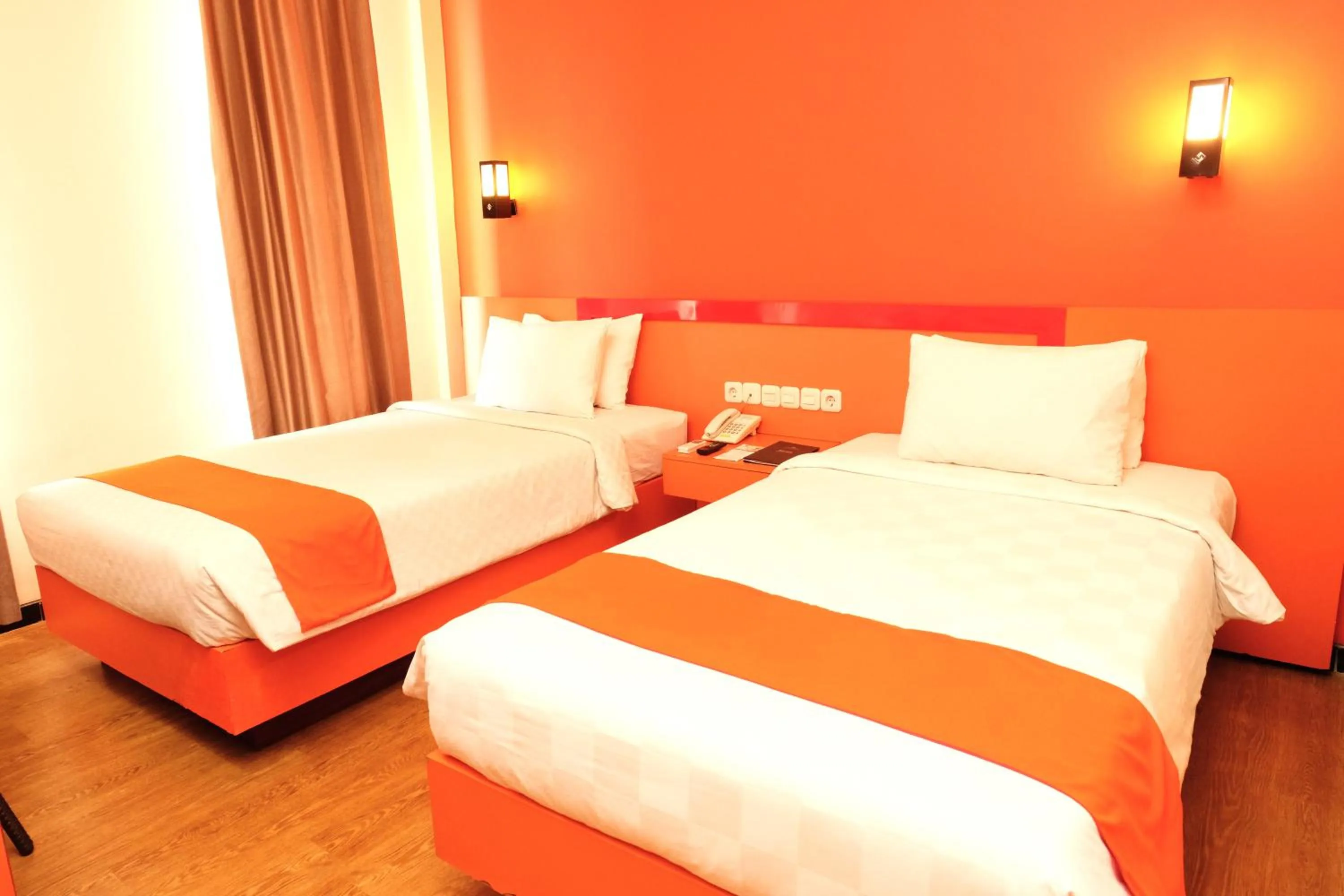 Bed in Halogen Hotel Airport Surabaya