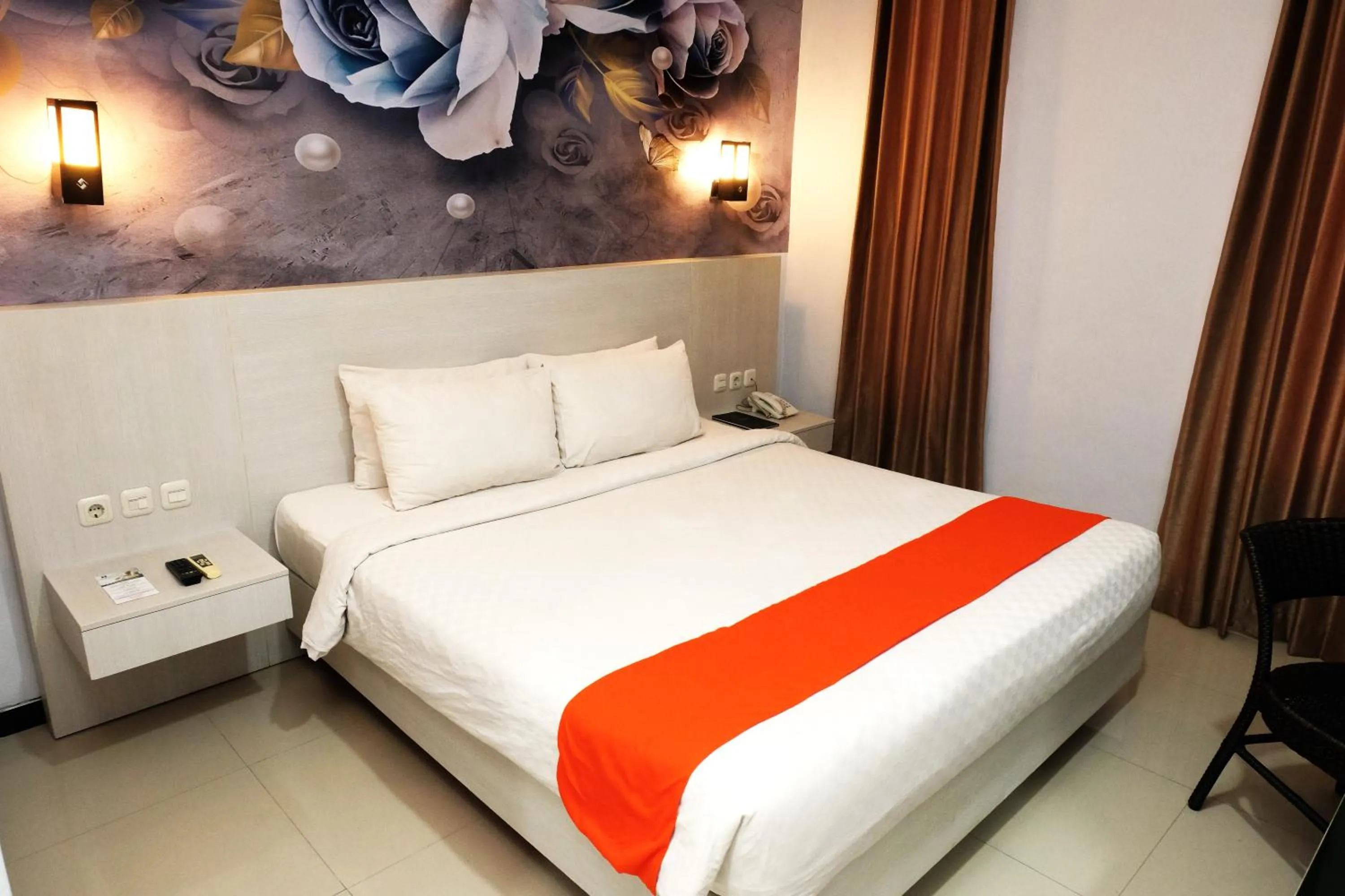 Bed in Halogen Hotel Airport Surabaya