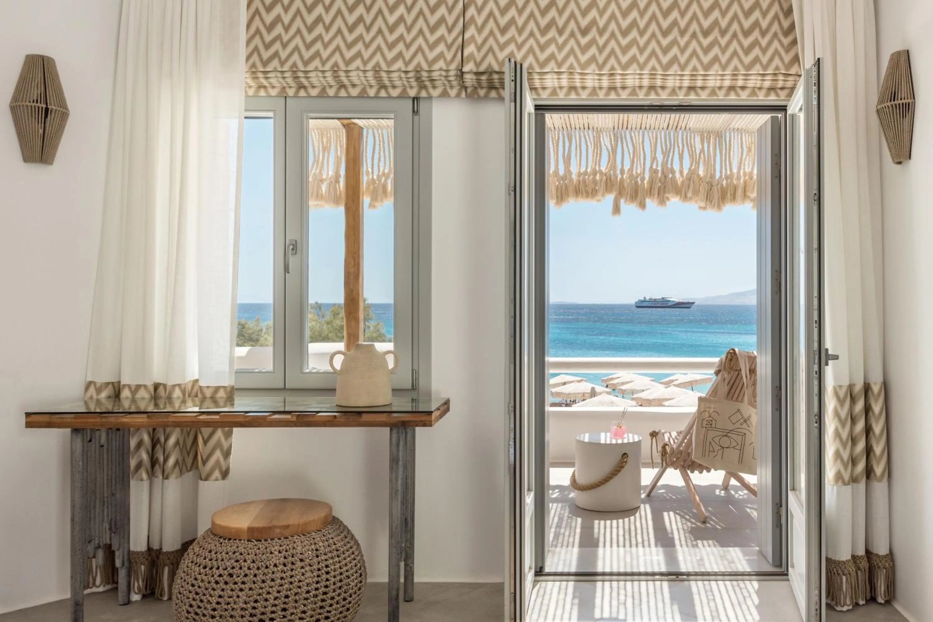 Shower in Virtu Suites