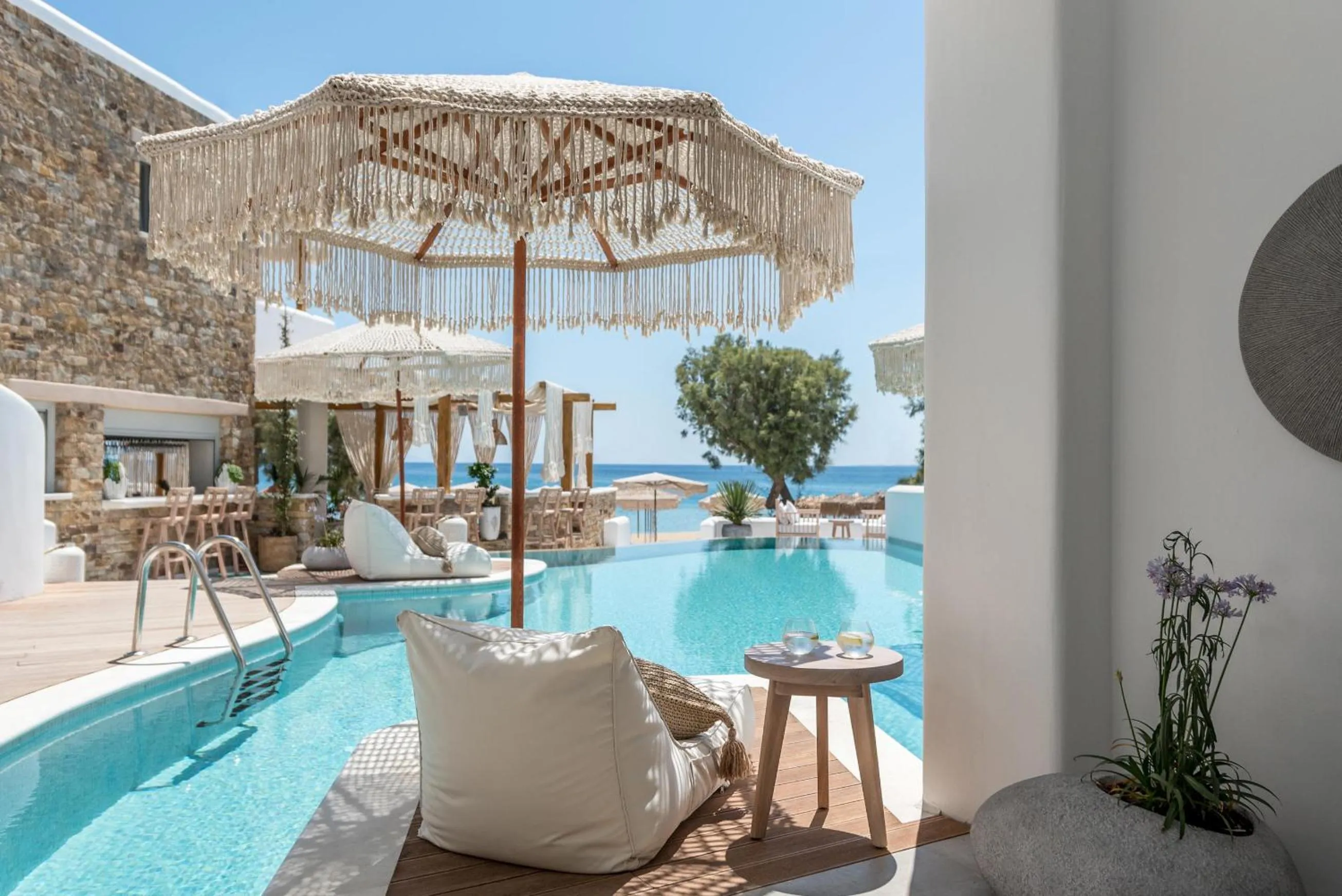 Property building in Virtu Suites