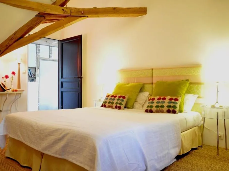 Bedroom, Bed in La Marronniere