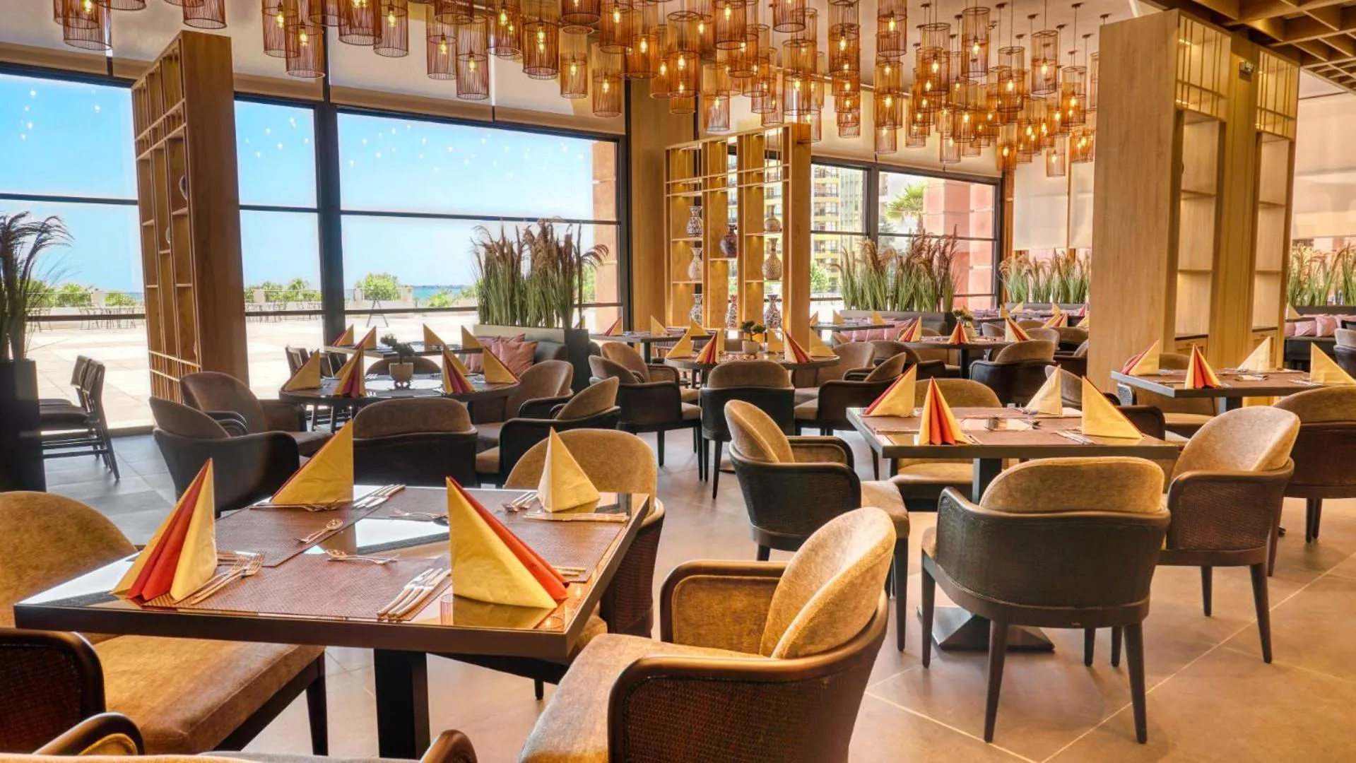 Restaurant/places to eat in DIT Majestic Beach Resort