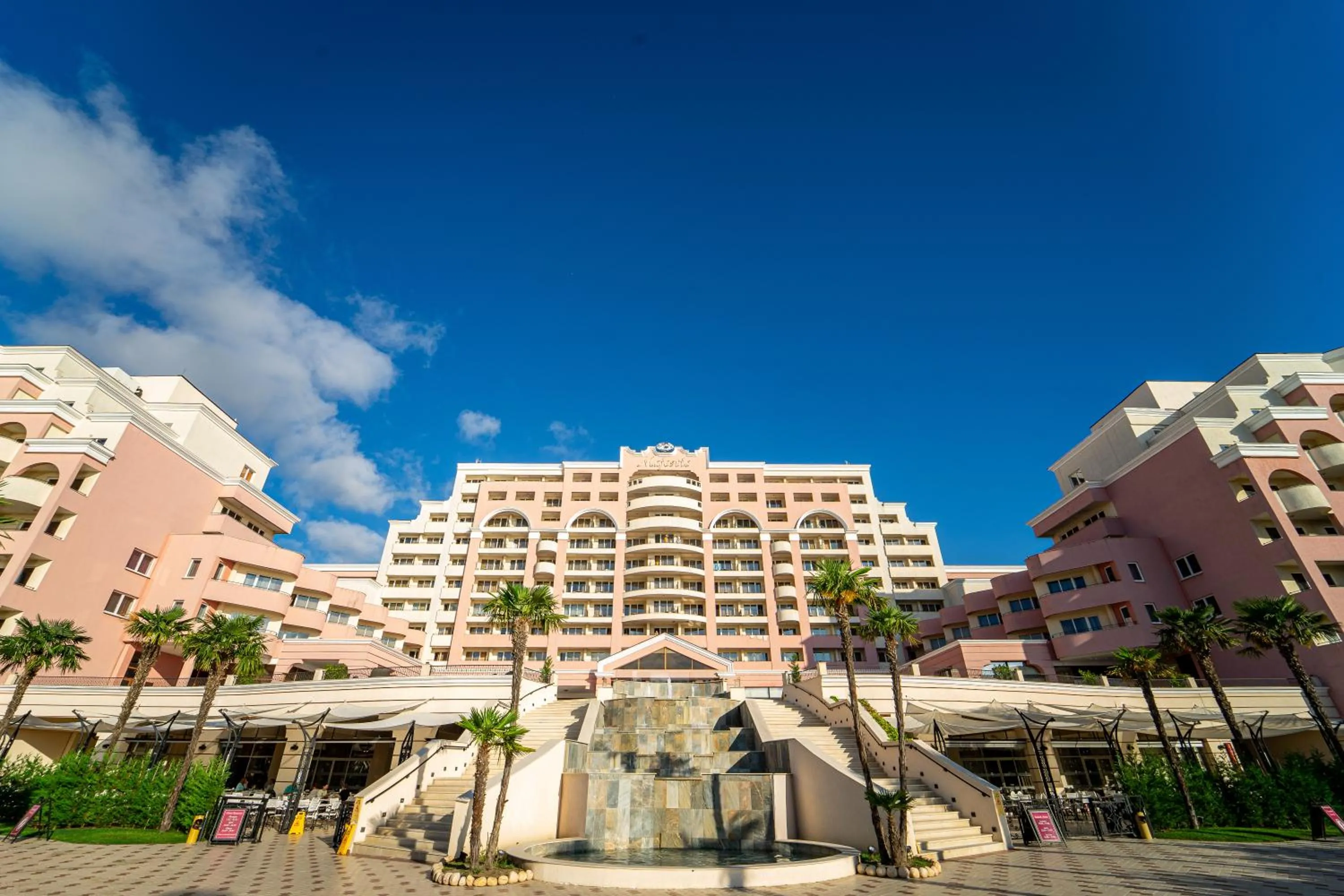 DIT Majestic Beach Resort