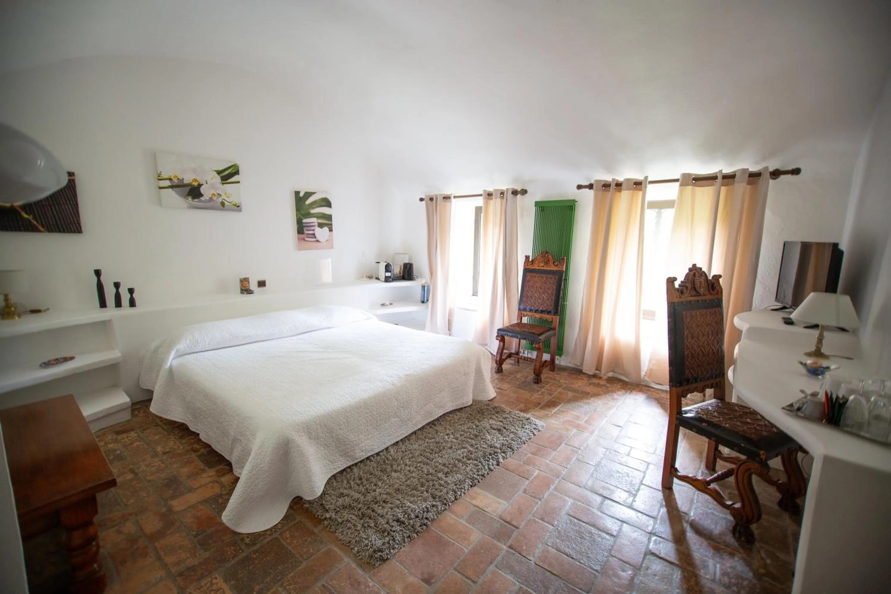 Bedroom, Bed in Châteauzen