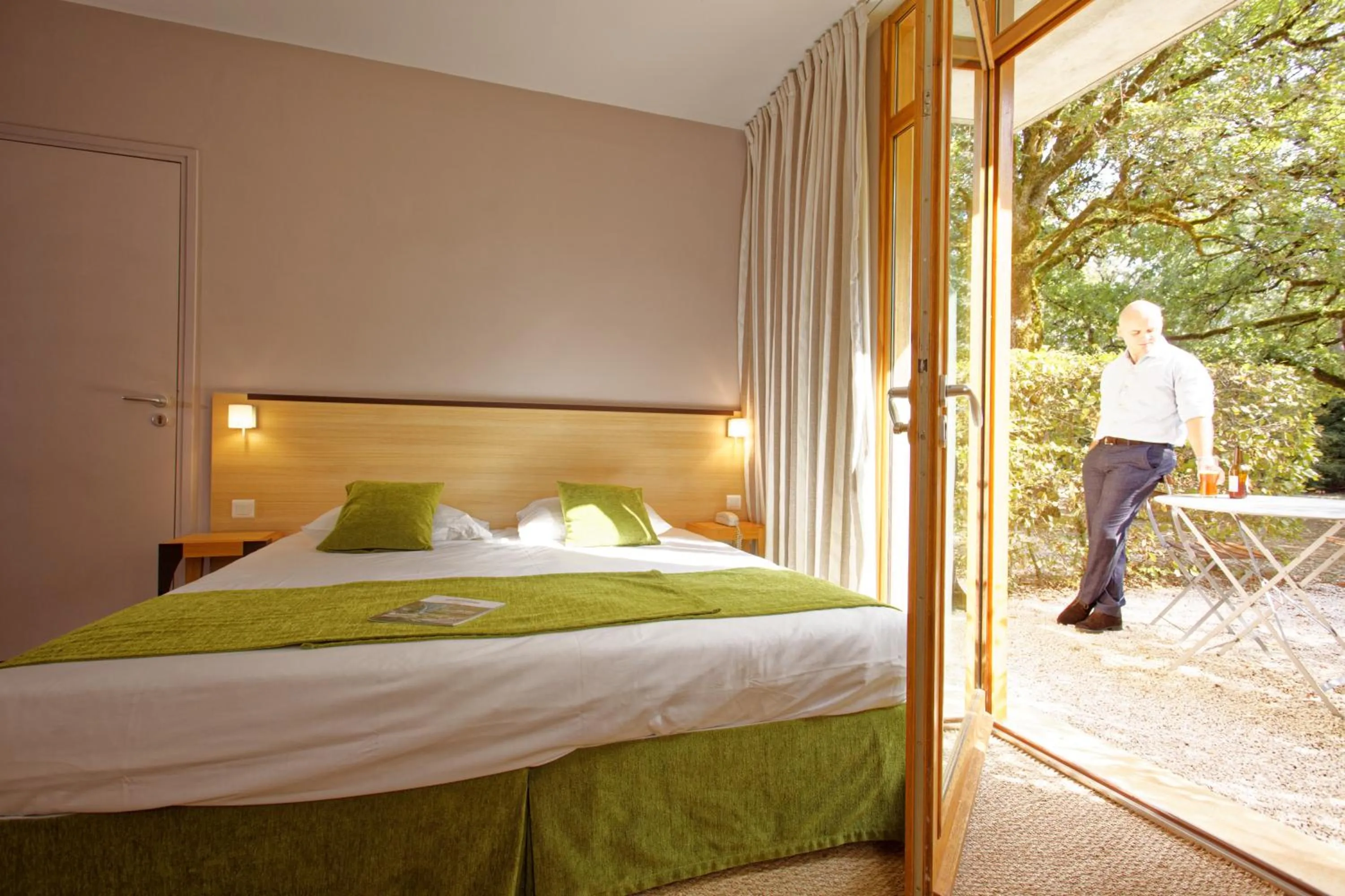 Bed in Hôtel Les Esclargies