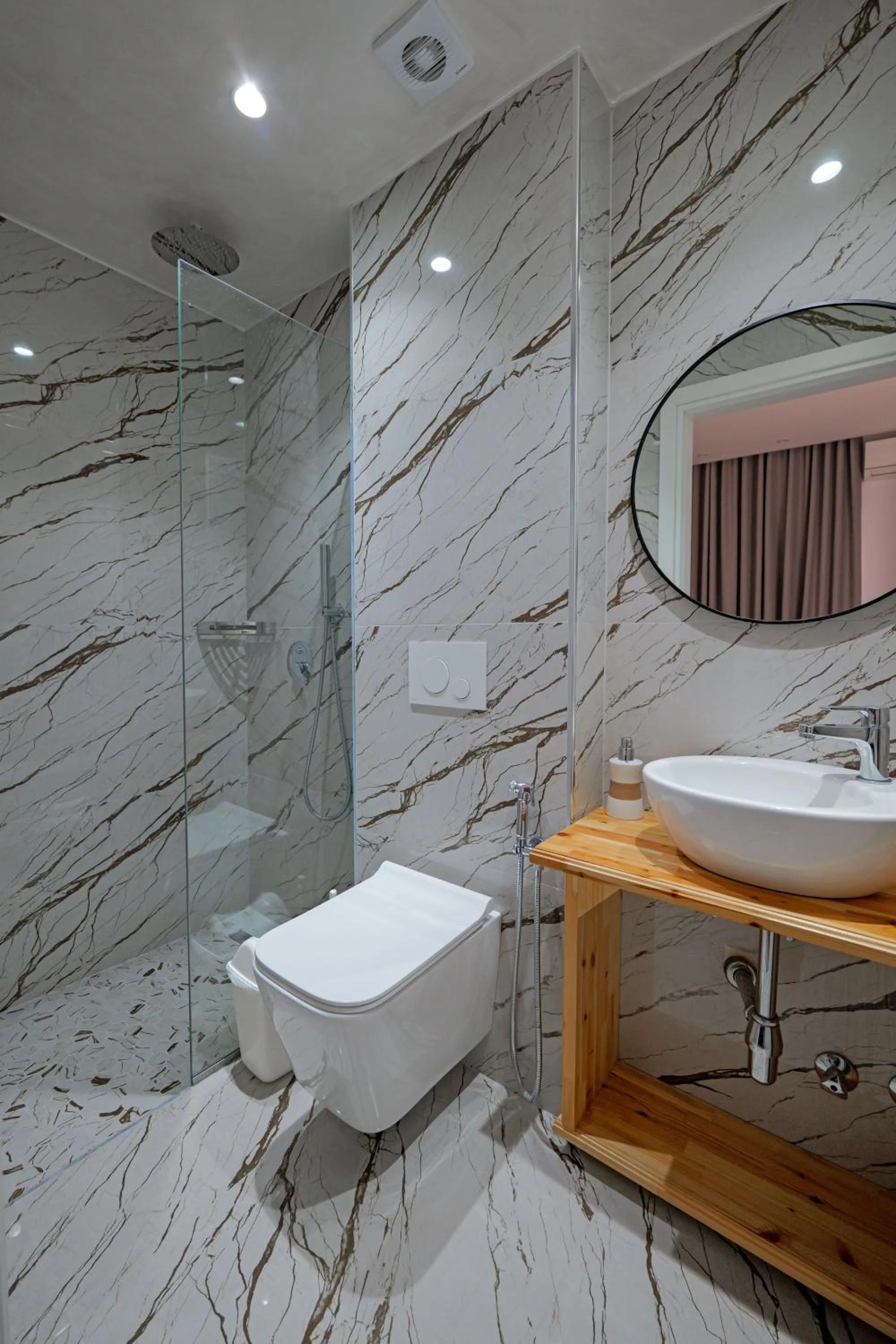 Shower in Villa Juna Beach