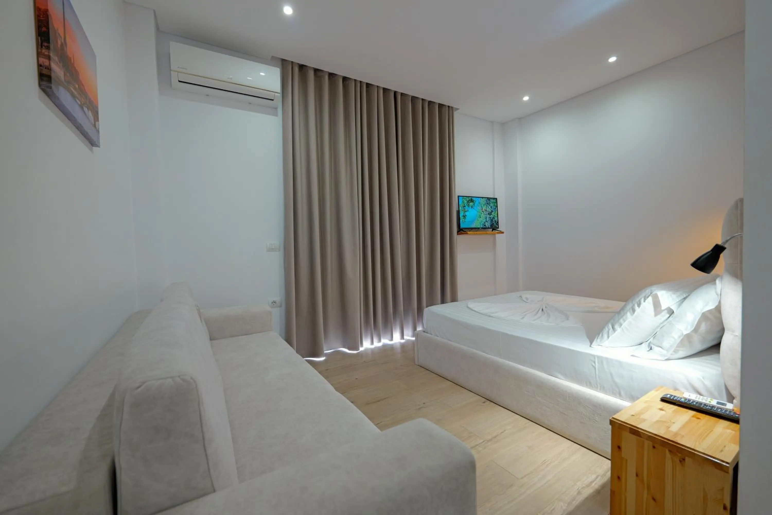 Bed in Villa Juna Beach