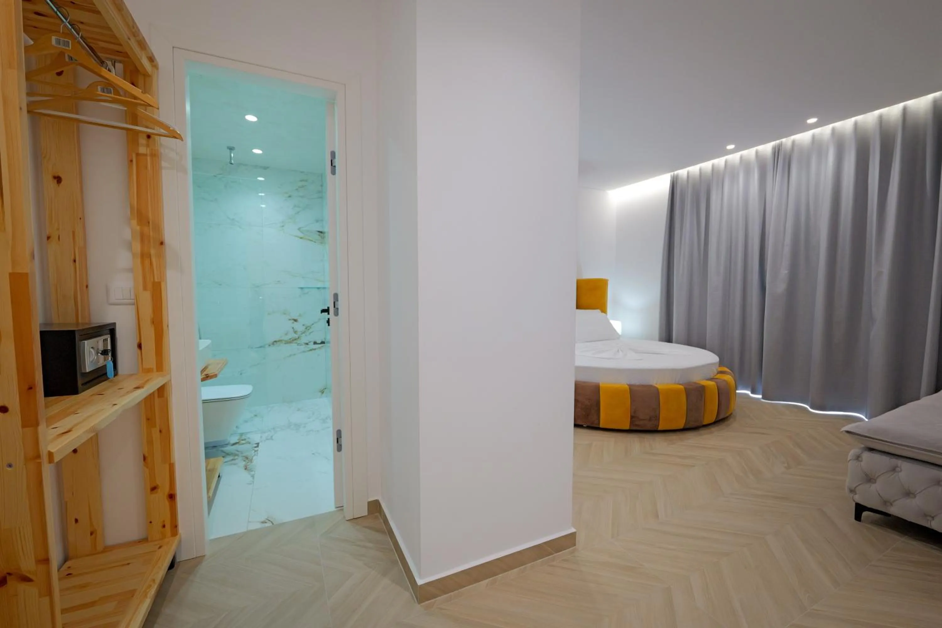 Bed in Villa Juna Beach