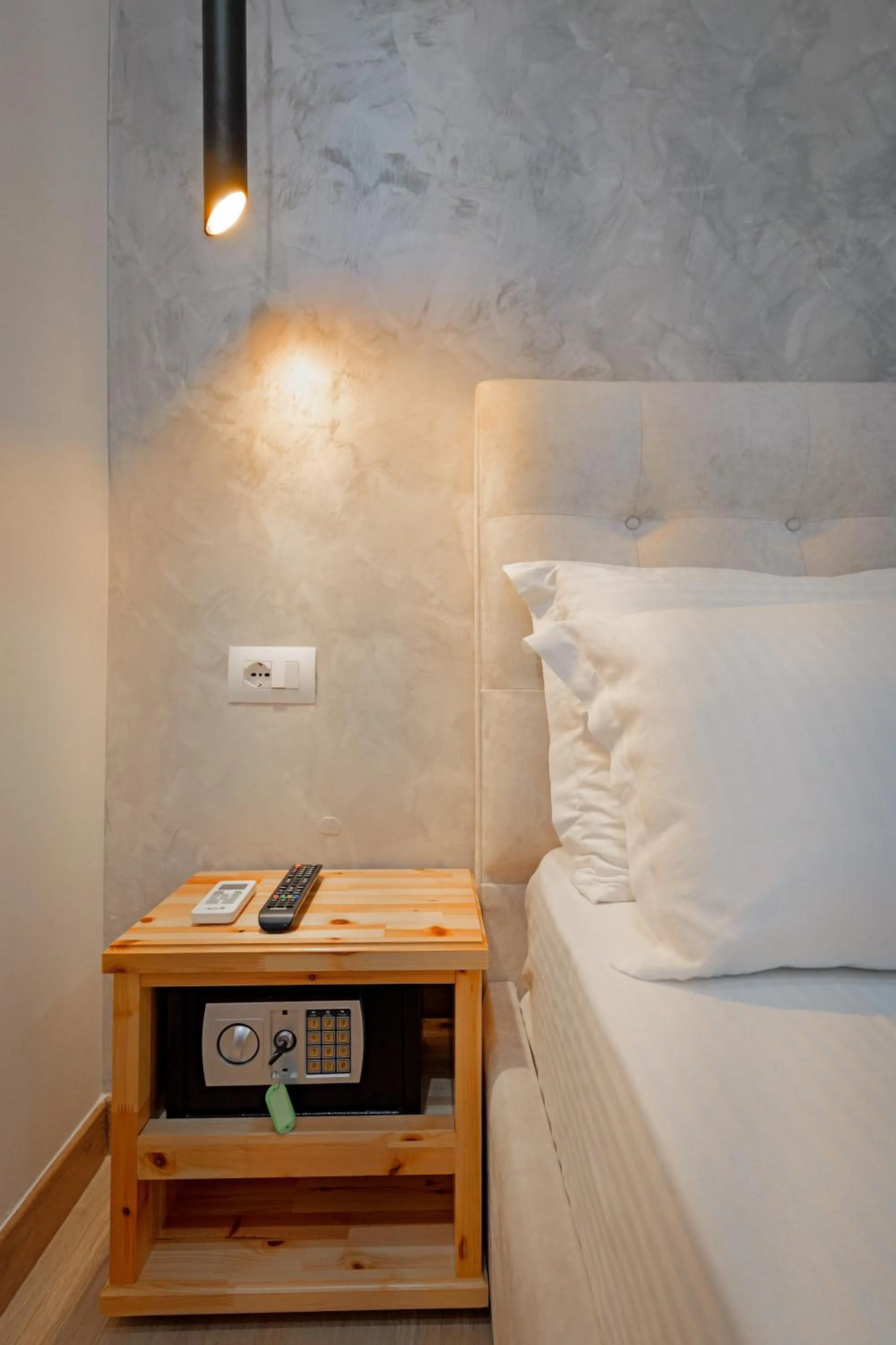 Bed in Villa Juna Beach