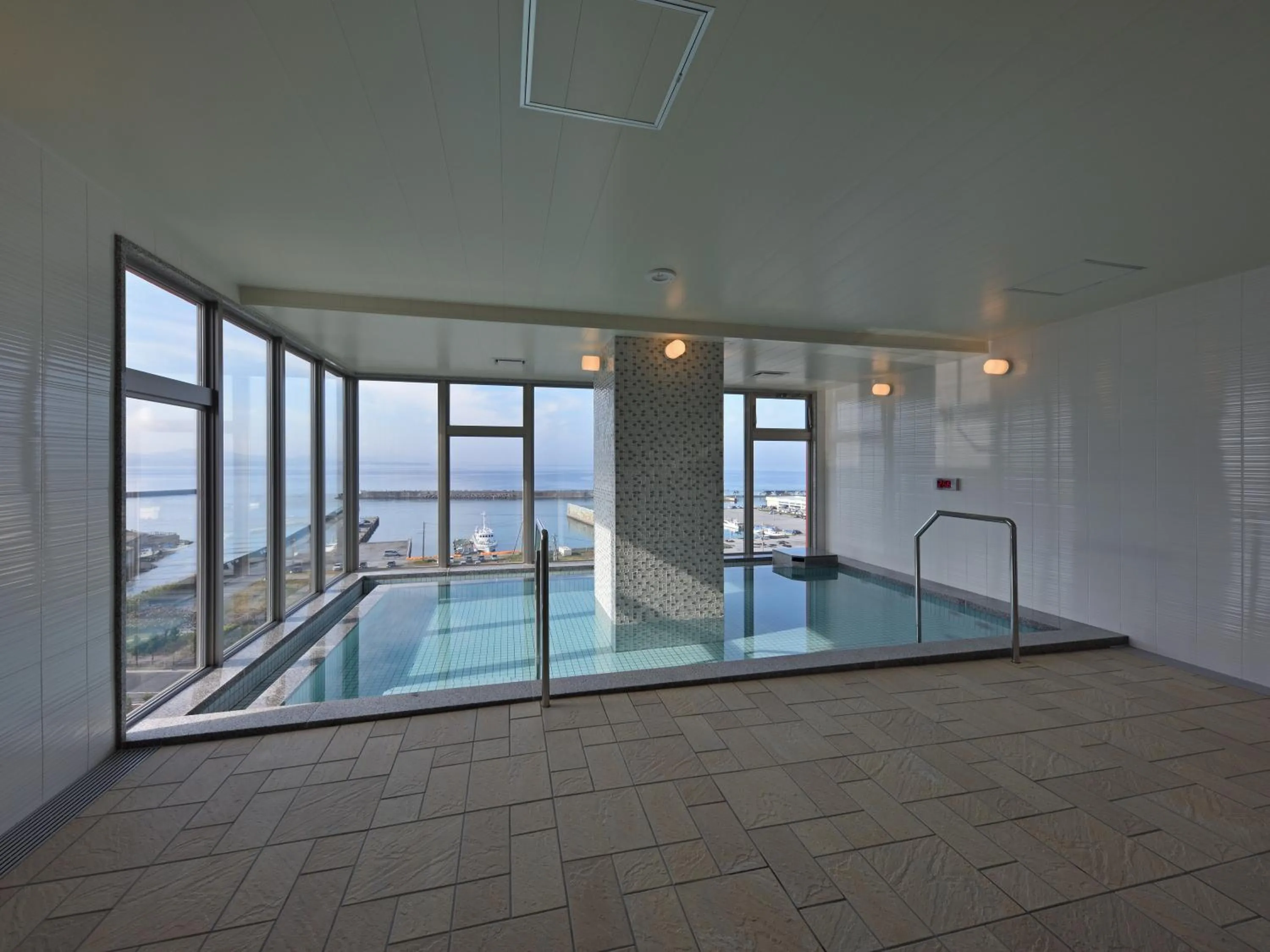 Public Bath in Green Rich Hotel Okinawa Nago (Artificial hot spring Futamata Yunohana)