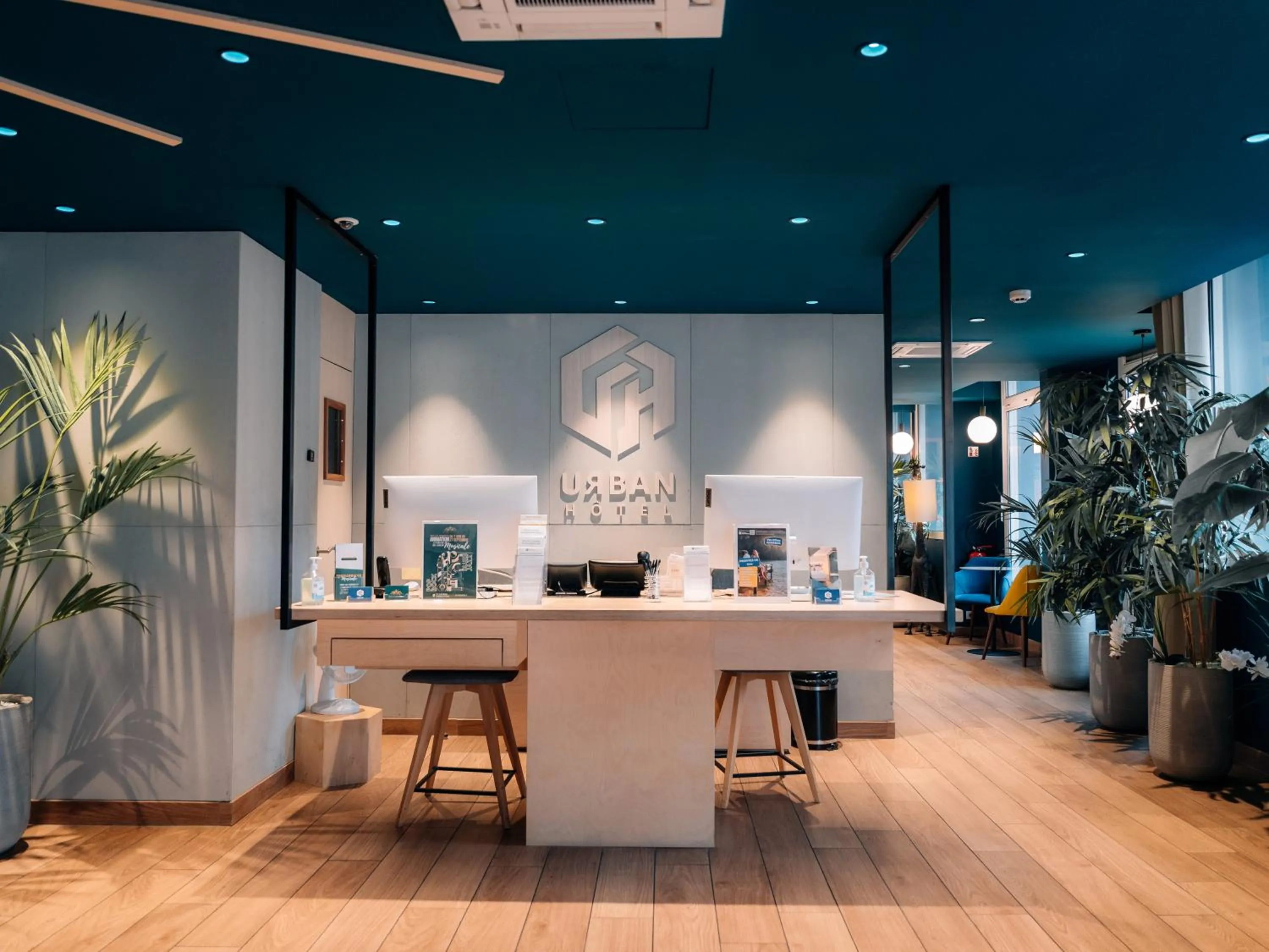 Lobby or reception in Urban Hotel & Spa Aix-les-Bains - BW Signature Collection