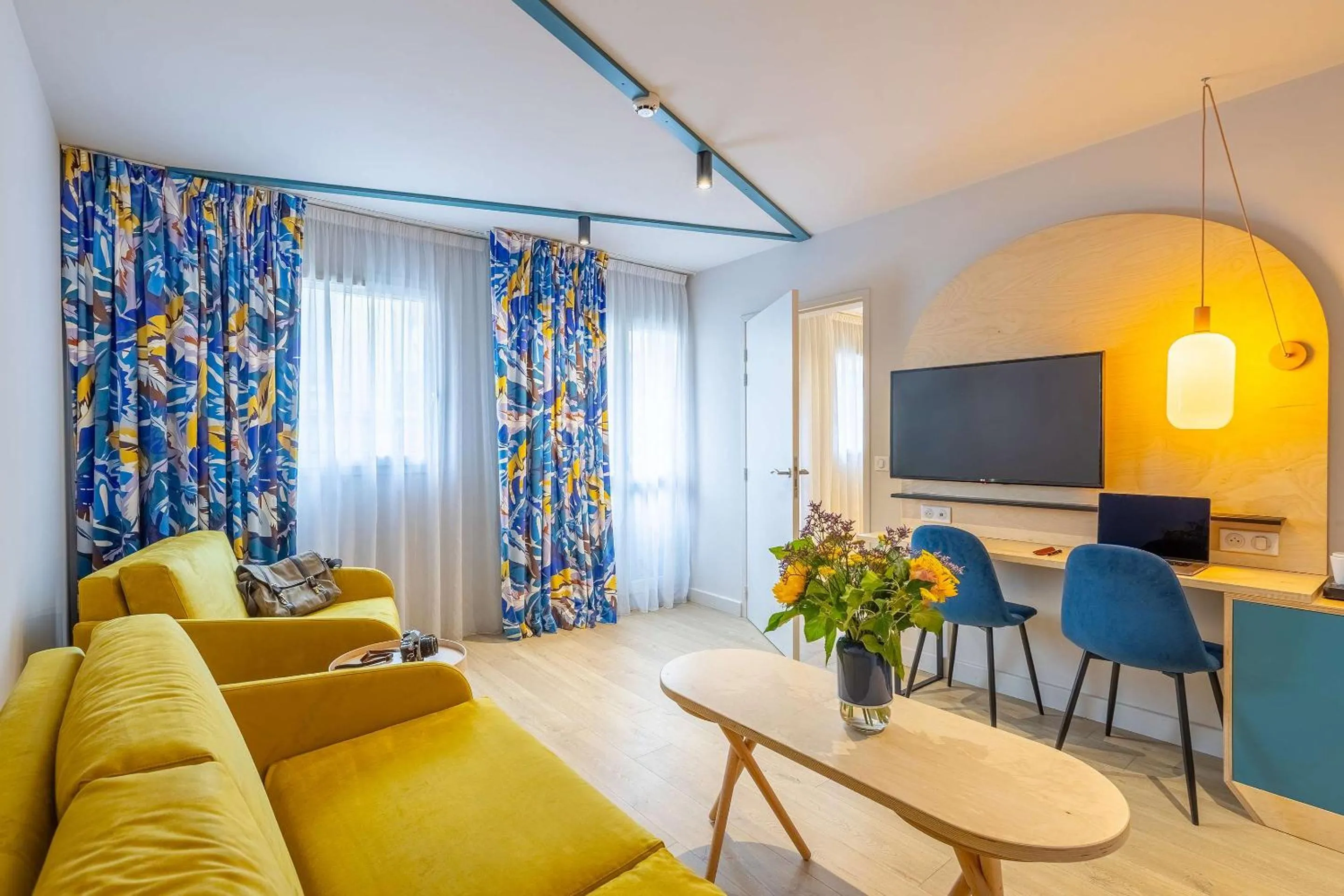 Photo of the whole room in Urban Hotel & Spa Aix-les-Bains - BW Signature Collection