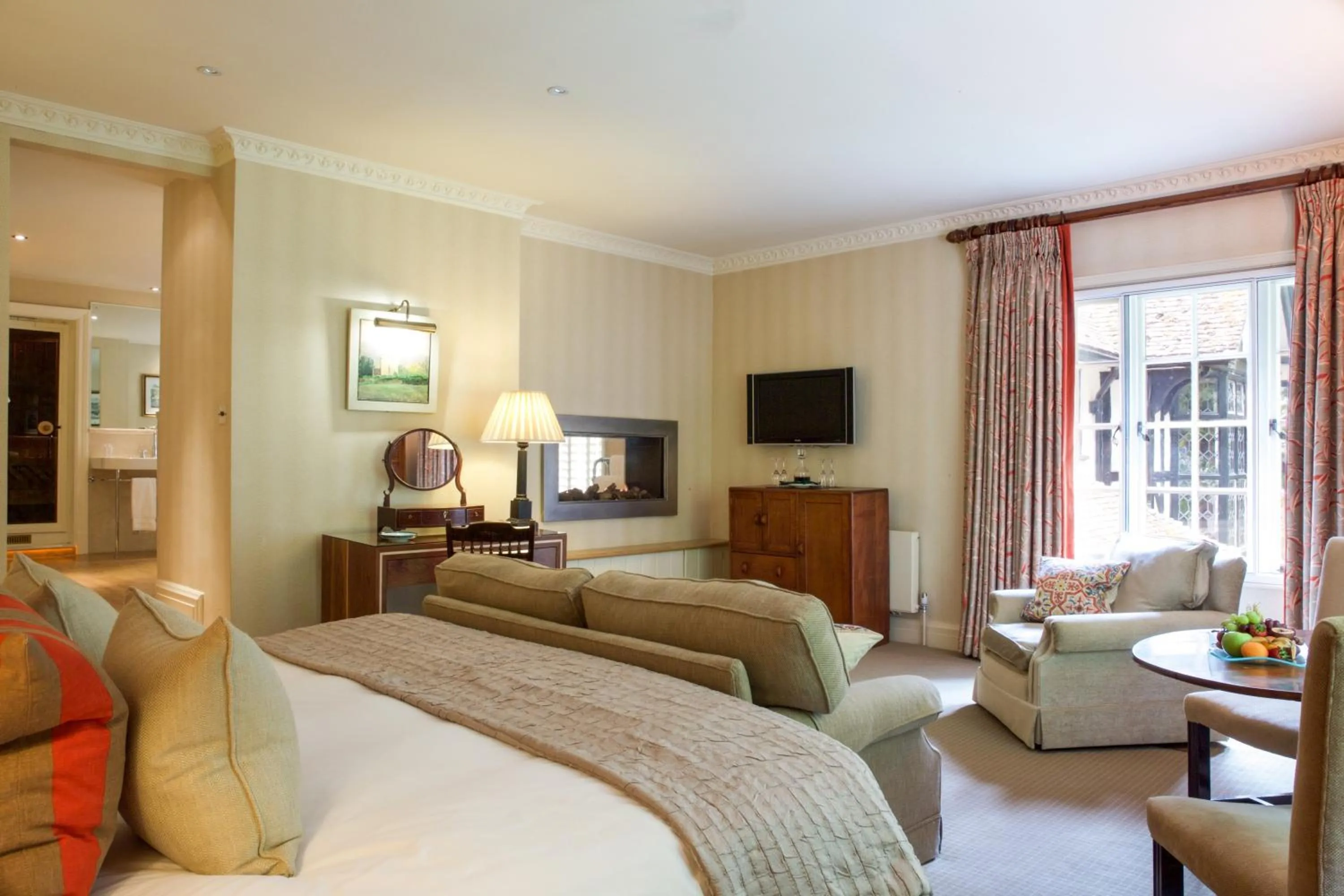 TV and multimedia, Bed in Gidleigh Park- A Relais & Chateaux Hotel