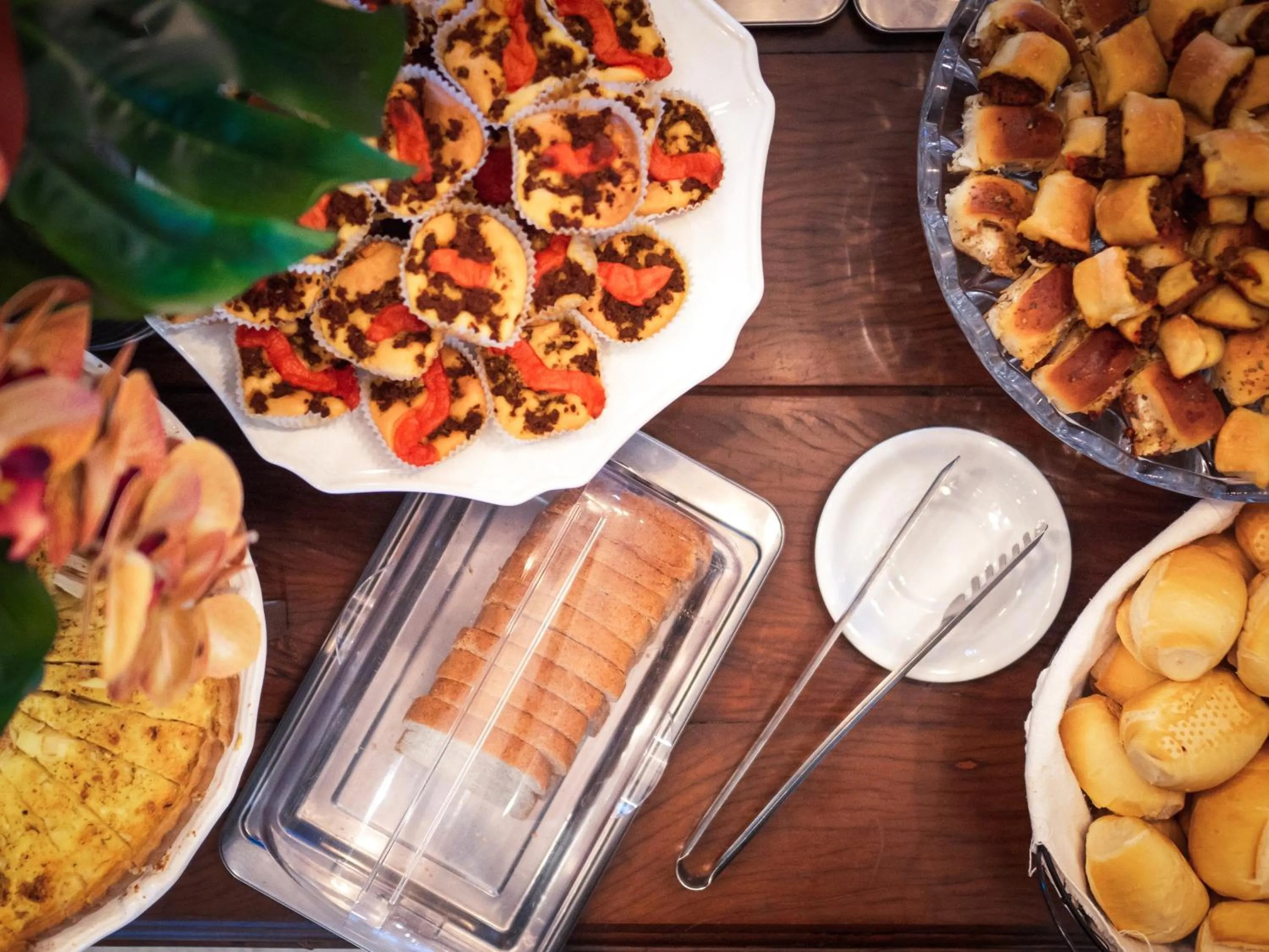 Buffet breakfast in Hotel Cianorte Diamond