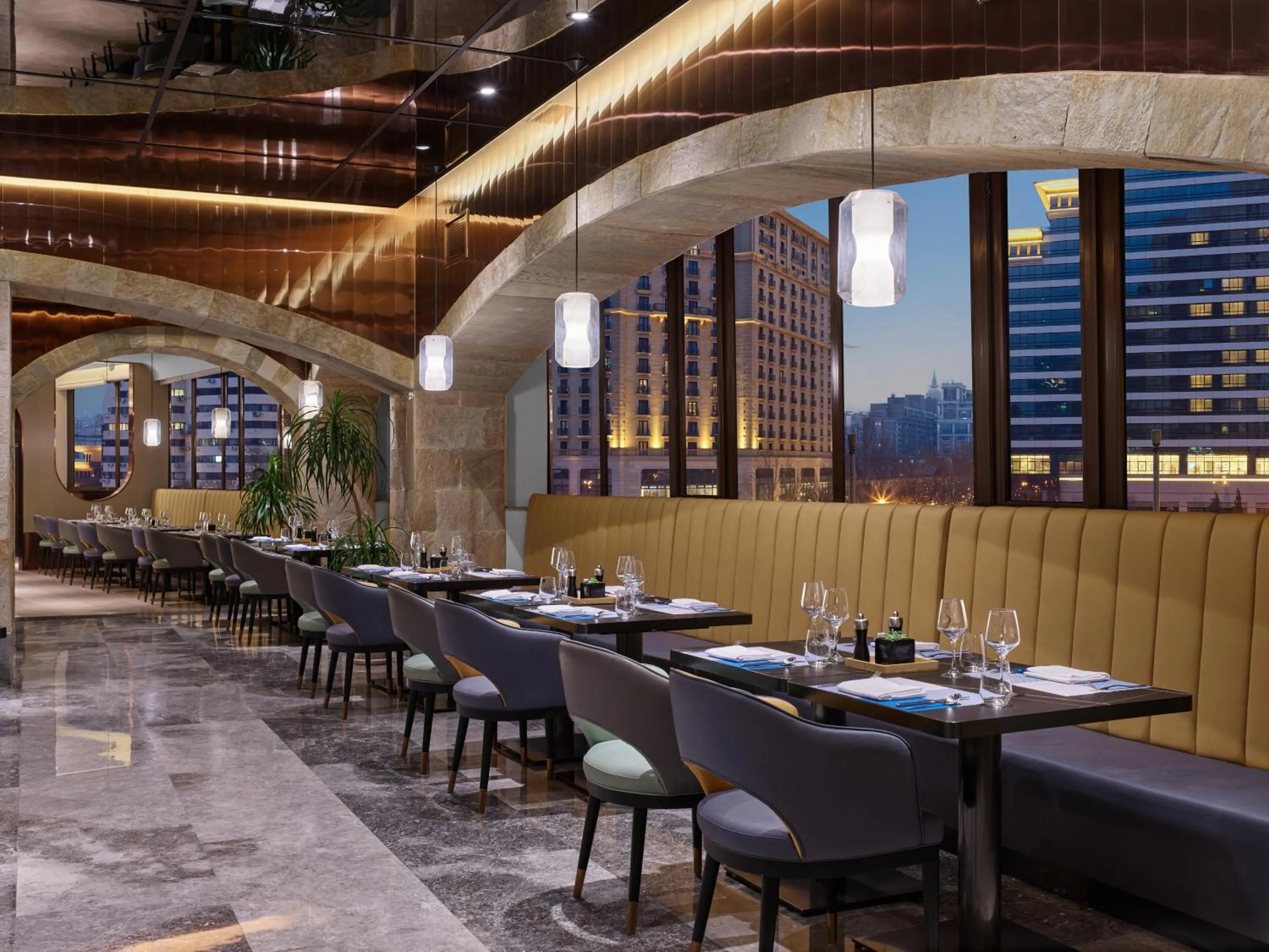 Restaurant/places to eat in Beijing Poly Plaza Hotel