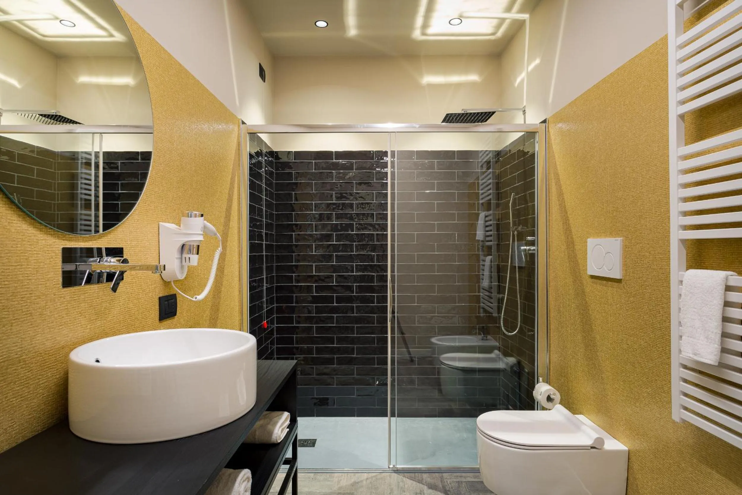 Shower in Italianflat - Theatrum Rooms and Suite