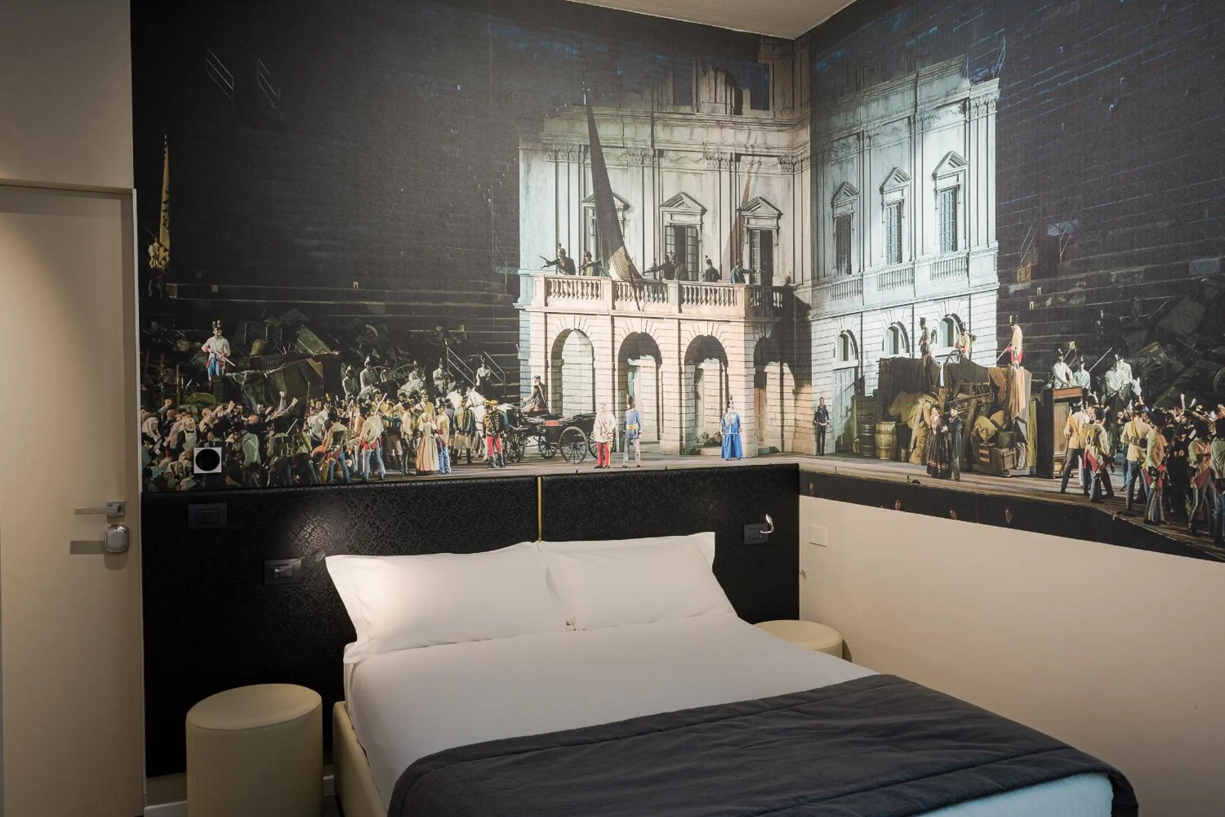 Bed in Italianflat - Theatrum Rooms and Suite