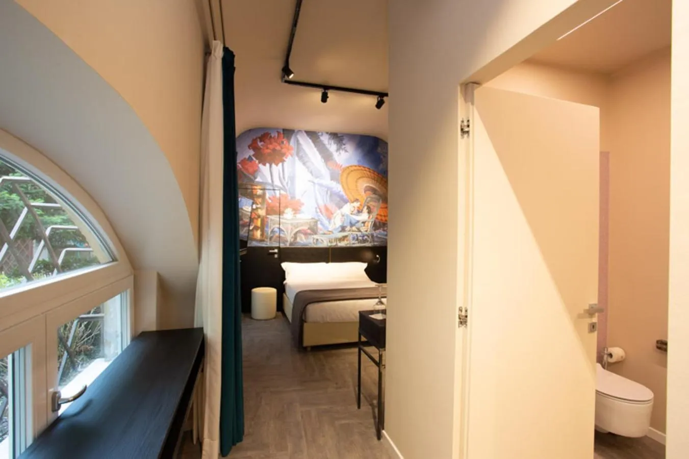 Toilet, Bed in Italianflat - Theatrum Rooms and Suite