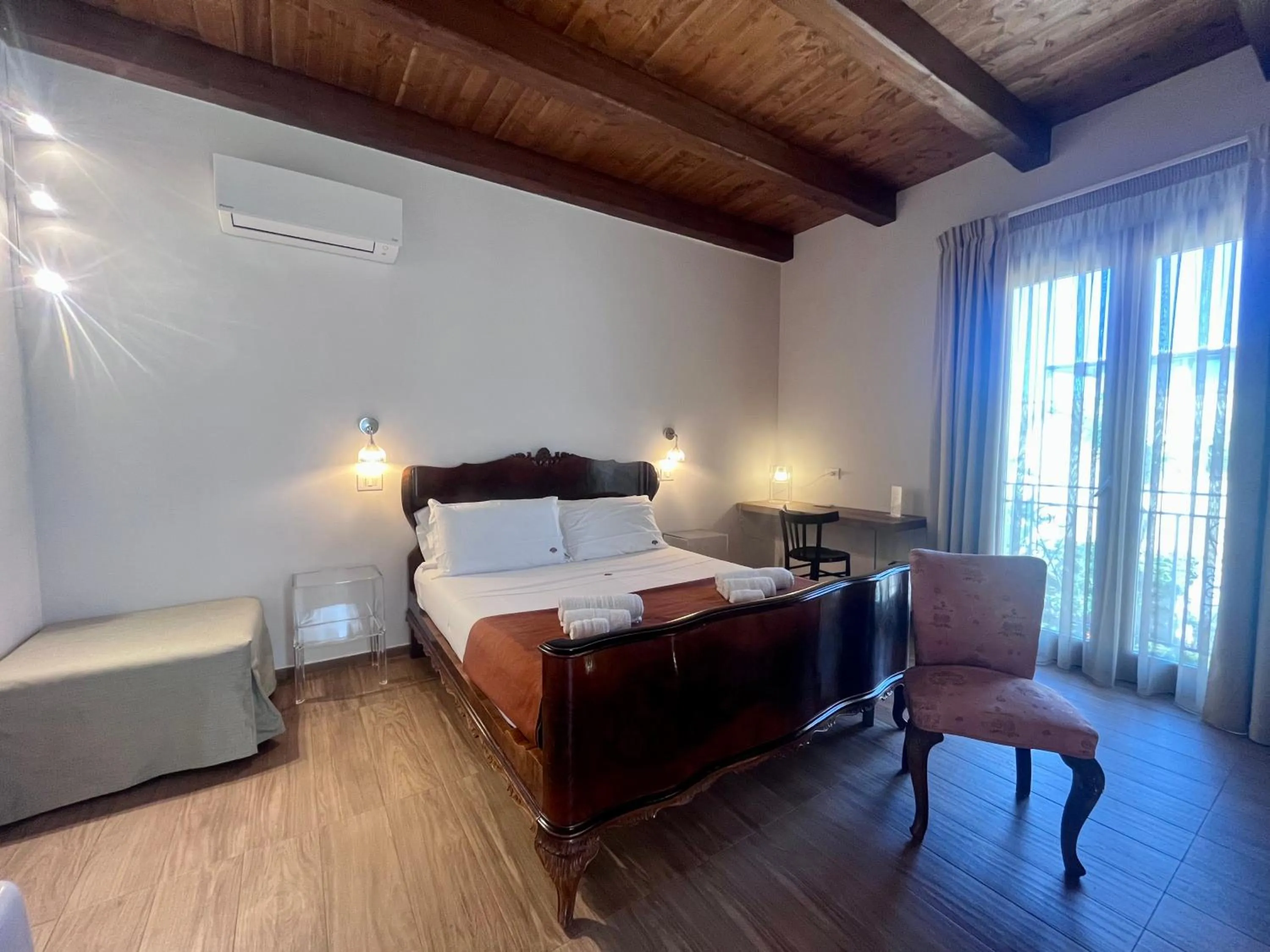 Bed in Ricordi Siciliani - Charme Rooms