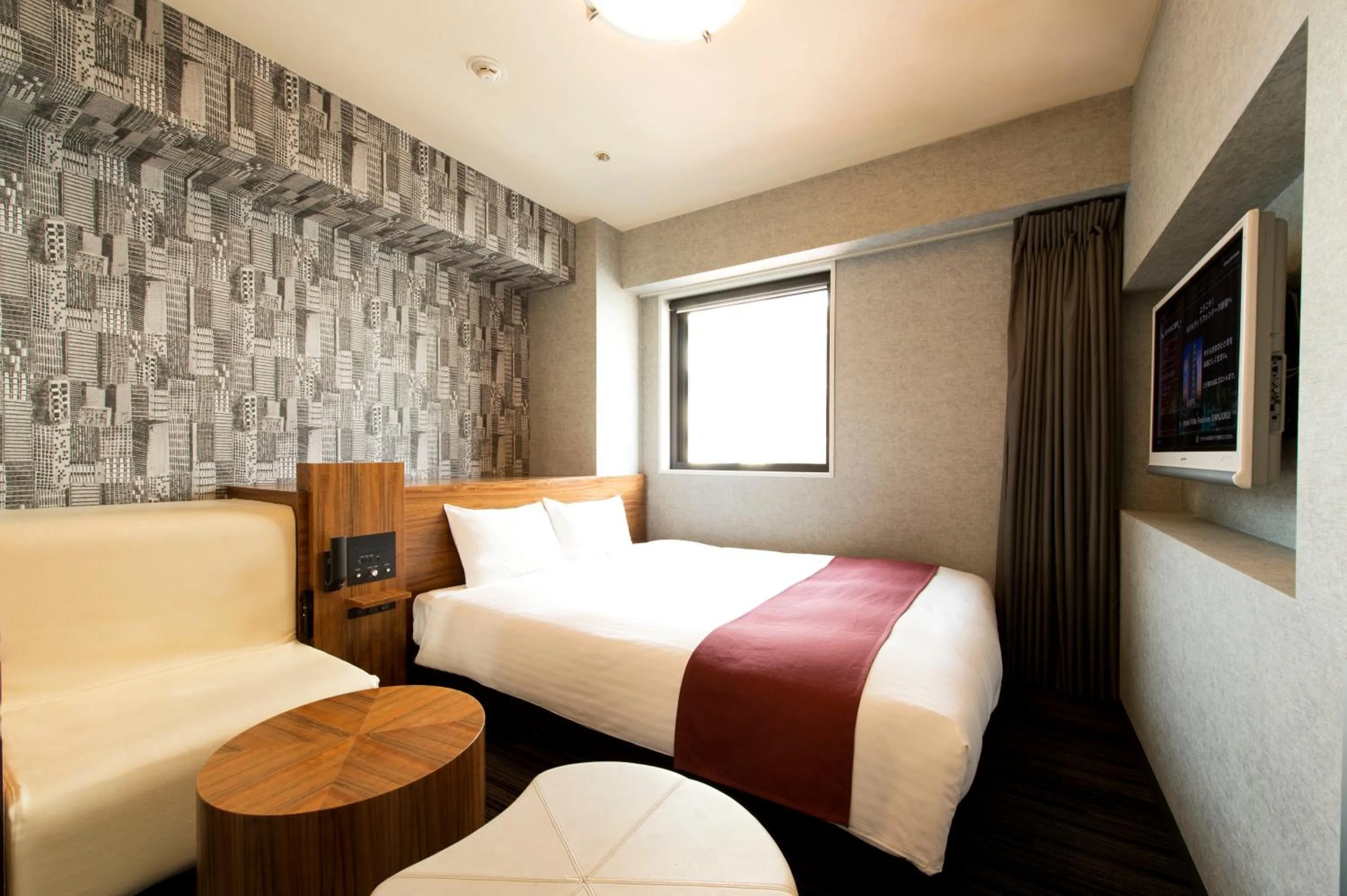 Photo of the whole room, Bed in Hotel Villa Fontaine Tokyo-Shinjuku