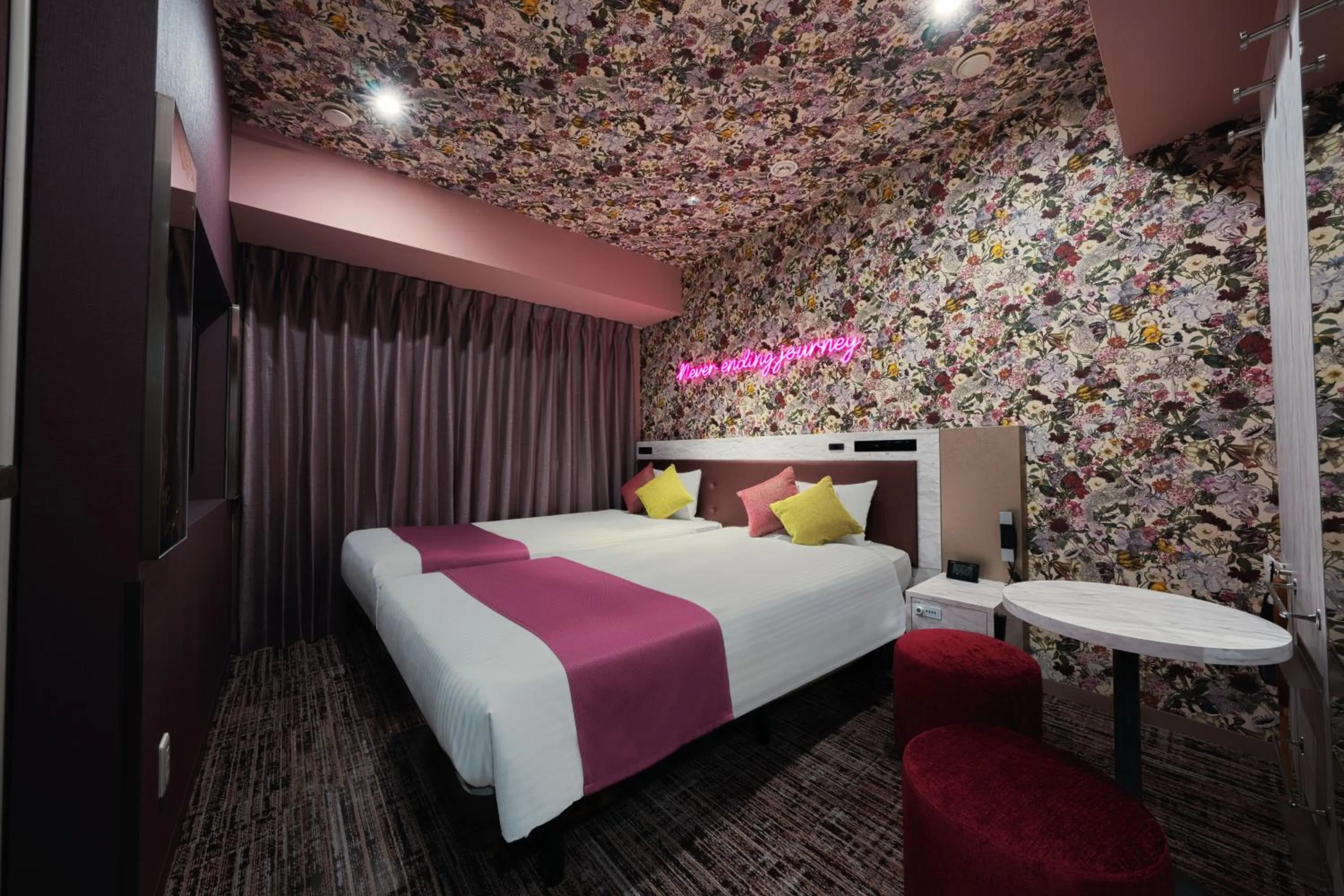 Bed in Hotel Villa Fontaine Tokyo-Shinjuku