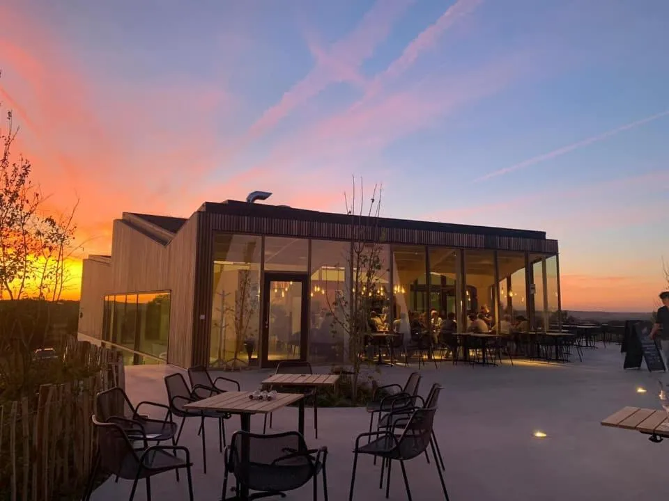 Restaurant/places to eat in Hotond Sporthotel